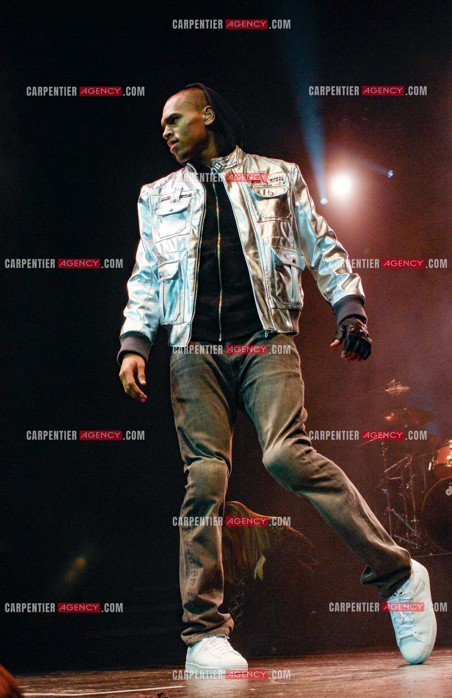 Le rappeur Chris Brown en concert au Zénith de Paris en 2008.  ( Exclusif )