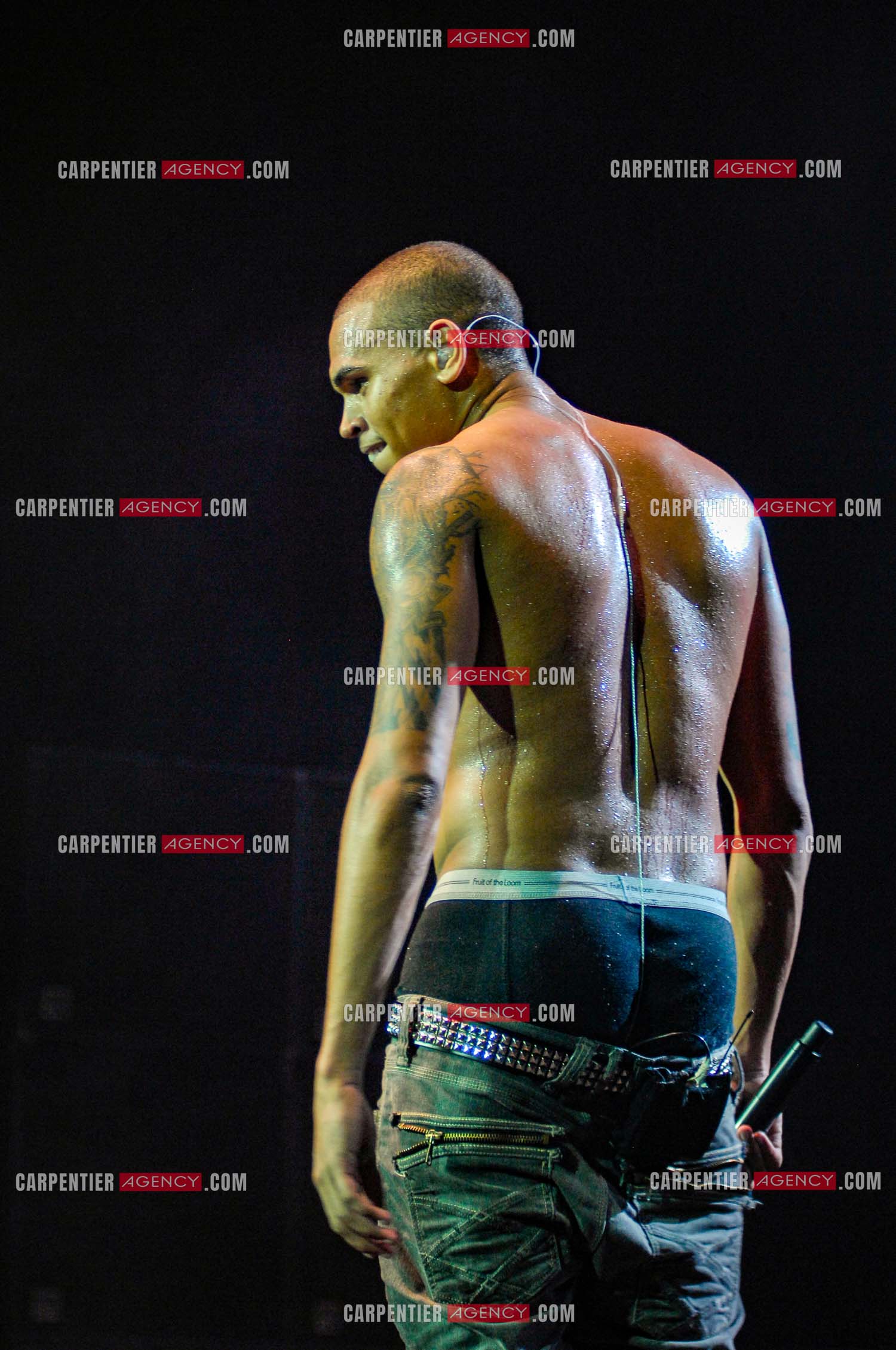 Le rappeur Chris Brown en concert au Zénith de Paris en 2008.  ( Exclusif )