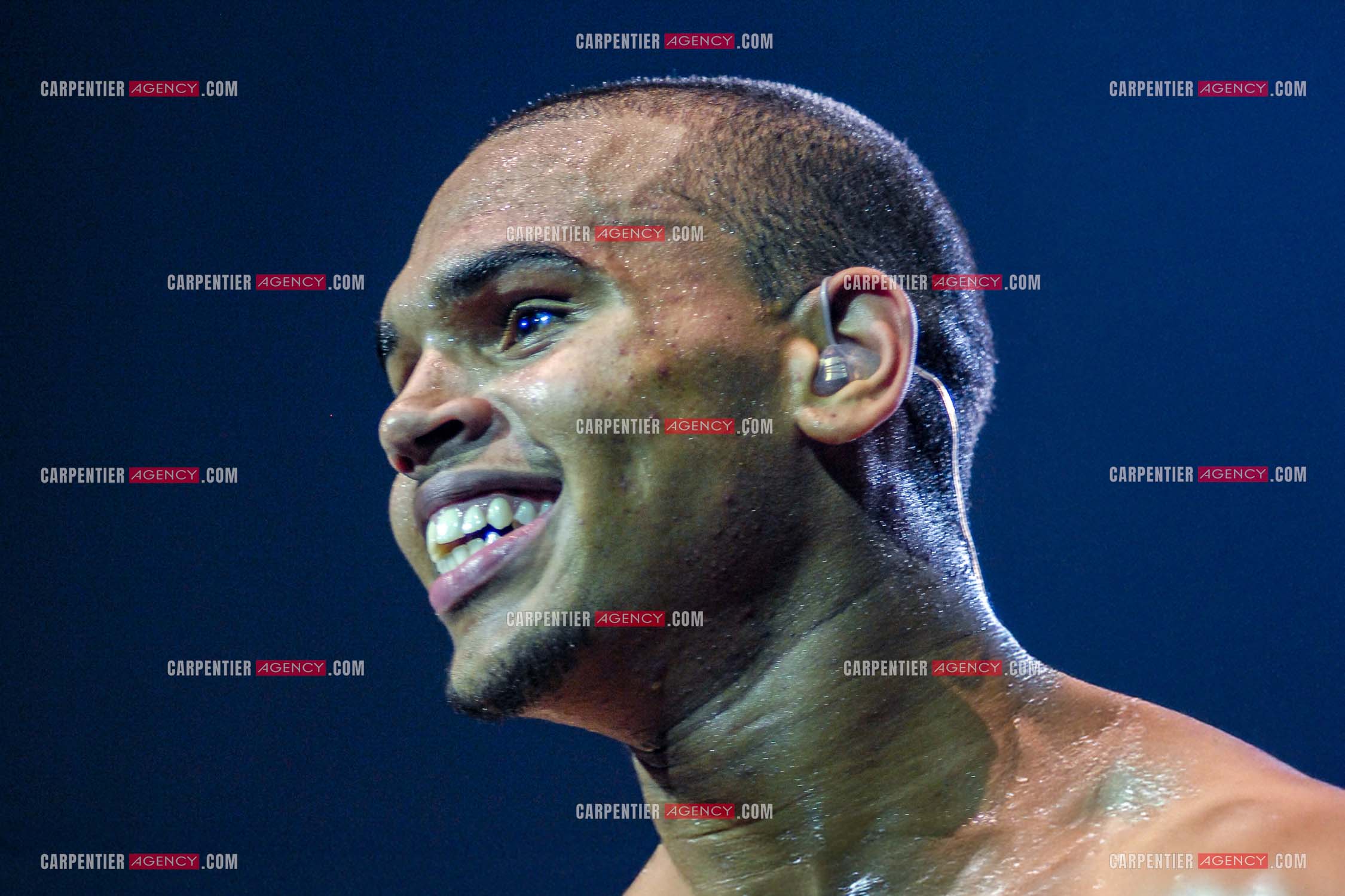 Le rappeur Chris Brown en concert au Zénith de Paris en 2008.  ( Exclusif )