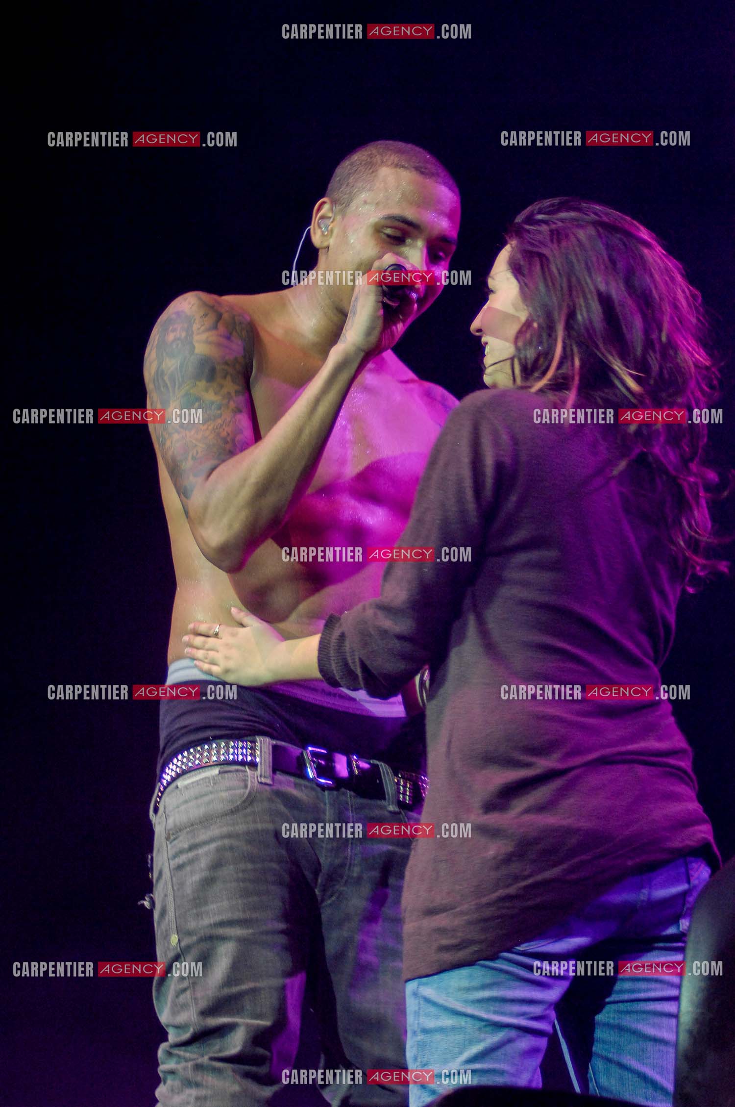 Le rappeur Chris Brown en concert au Zénith de Paris en 2008.  ( Exclusif )
