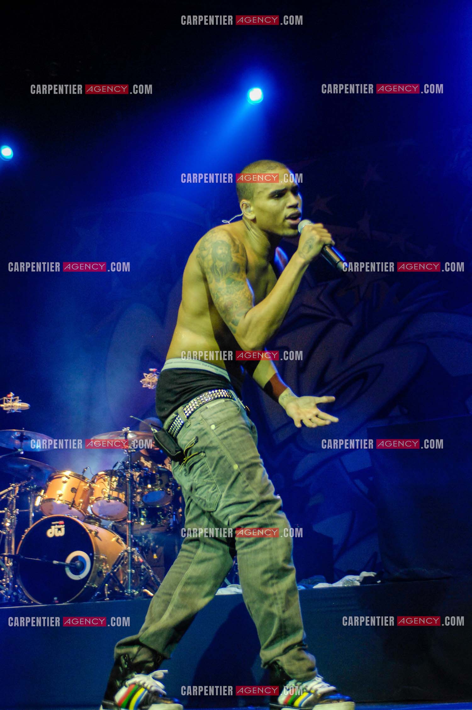 Le rappeur Chris Brown en concert au Zénith de Paris en 2008.  ( Exclusif )