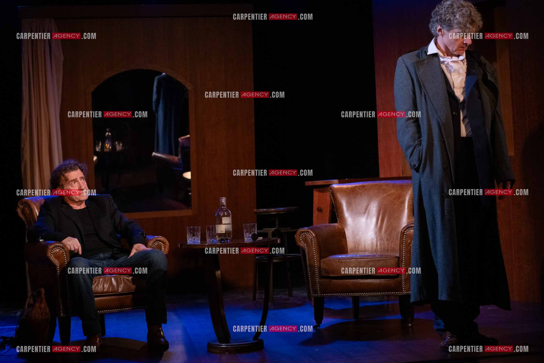 Actuellement à l'affiche au Festival d'Avignon, la pièce “UNE HEURE À T'ATTENDRE“ au théâtre du Chêne Noir à Avignon, les acteurs Thierry Frémont et Nicolas Vaude.  ( Exclusif )