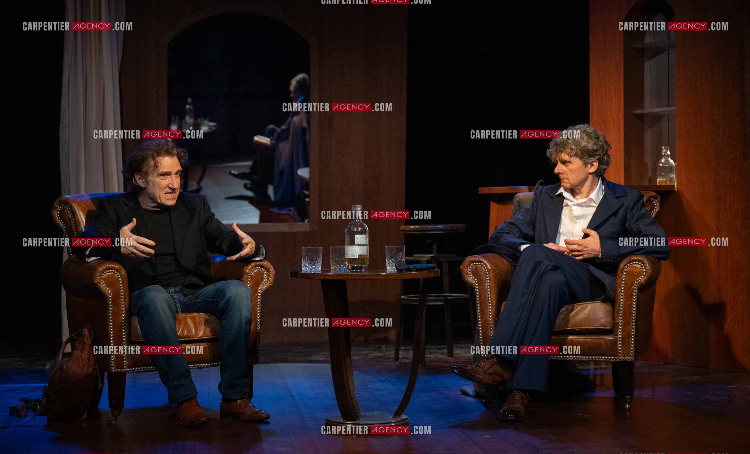 Actuellement à l'affiche au Festival d'Avignon, la pièce “UNE HEURE À T'ATTENDRE“ au théâtre du Chêne Noir à Avignon, les acteurs Thierry Frémont et Nicolas Vaude.  ( Exclusif )