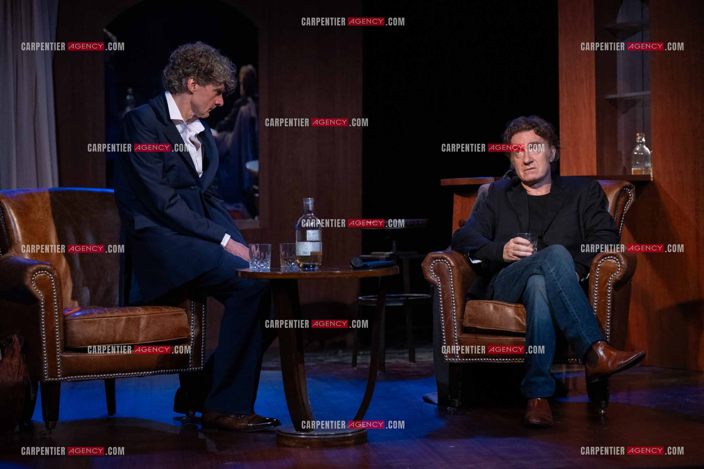 Actuellement à l'affiche au Festival d'Avignon, la pièce “UNE HEURE À T'ATTENDRE“ au théâtre du Chêne Noir à Avignon, les acteurs Thierry Frémont et Nicolas Vaude.  ( Exclusif )