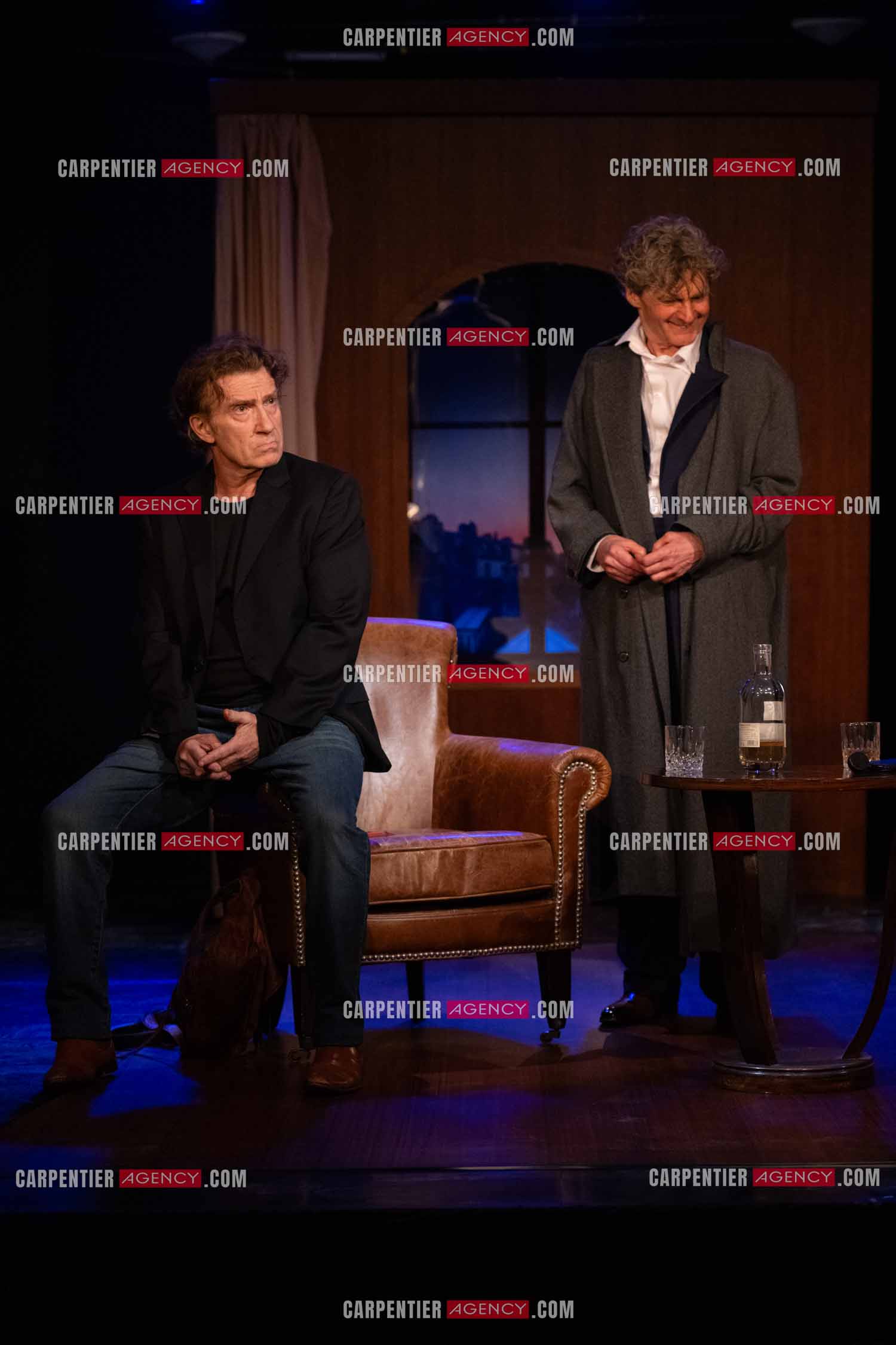 Actuellement à l'affiche au Festival d'Avignon, la pièce “UNE HEURE À T'ATTENDRE“ au théâtre du Chêne Noir à Avignon, les acteurs Thierry Frémont et Nicolas Vaude.  ( Exclusif )