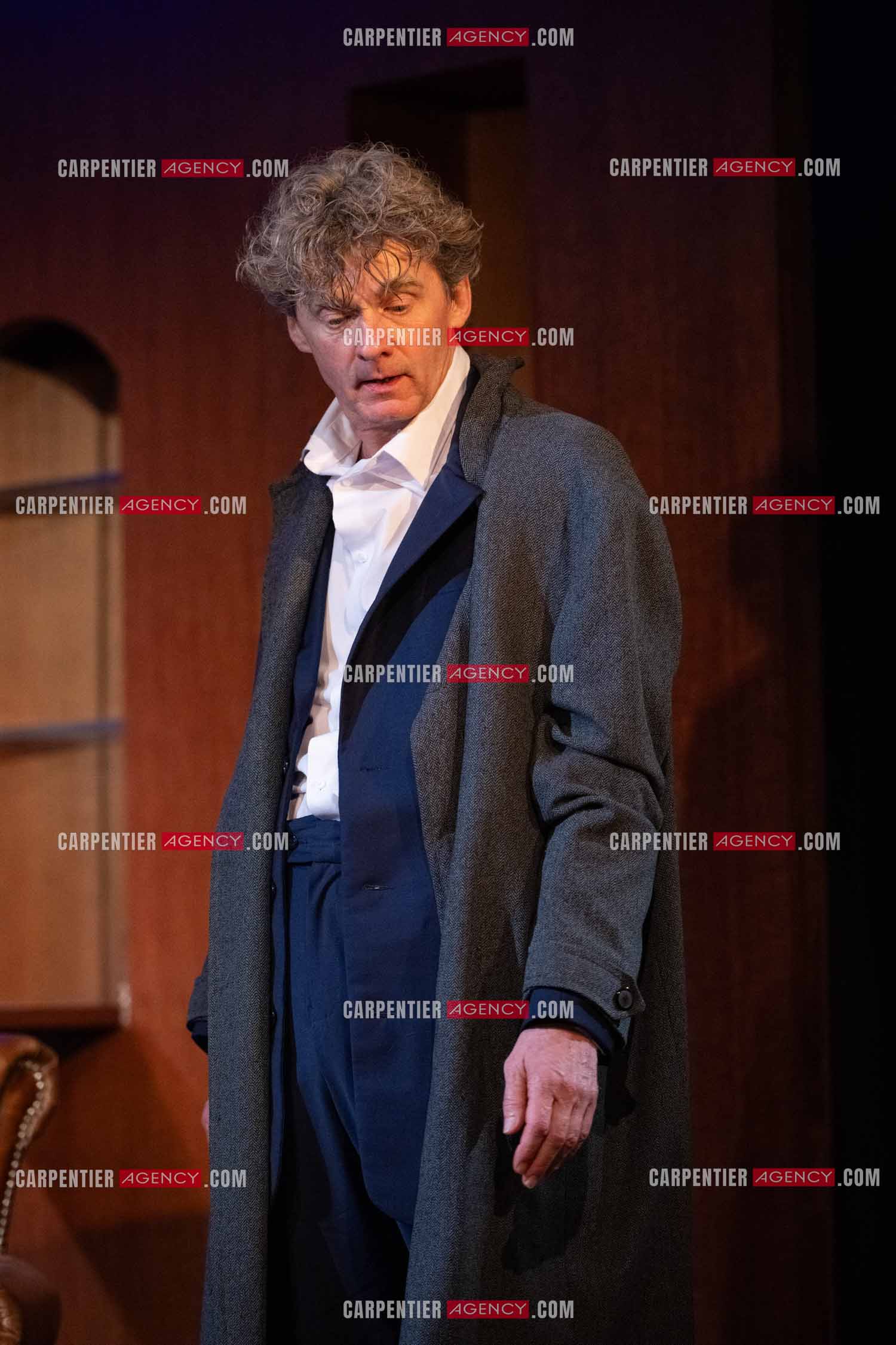 Actuellement à l'affiche au Festival d'Avignon, la pièce “UNE HEURE À T'ATTENDRE“ au théâtre du Chêne Noir à Avignon, l'acteur Nicolas Vaude.  ( Exclusif )