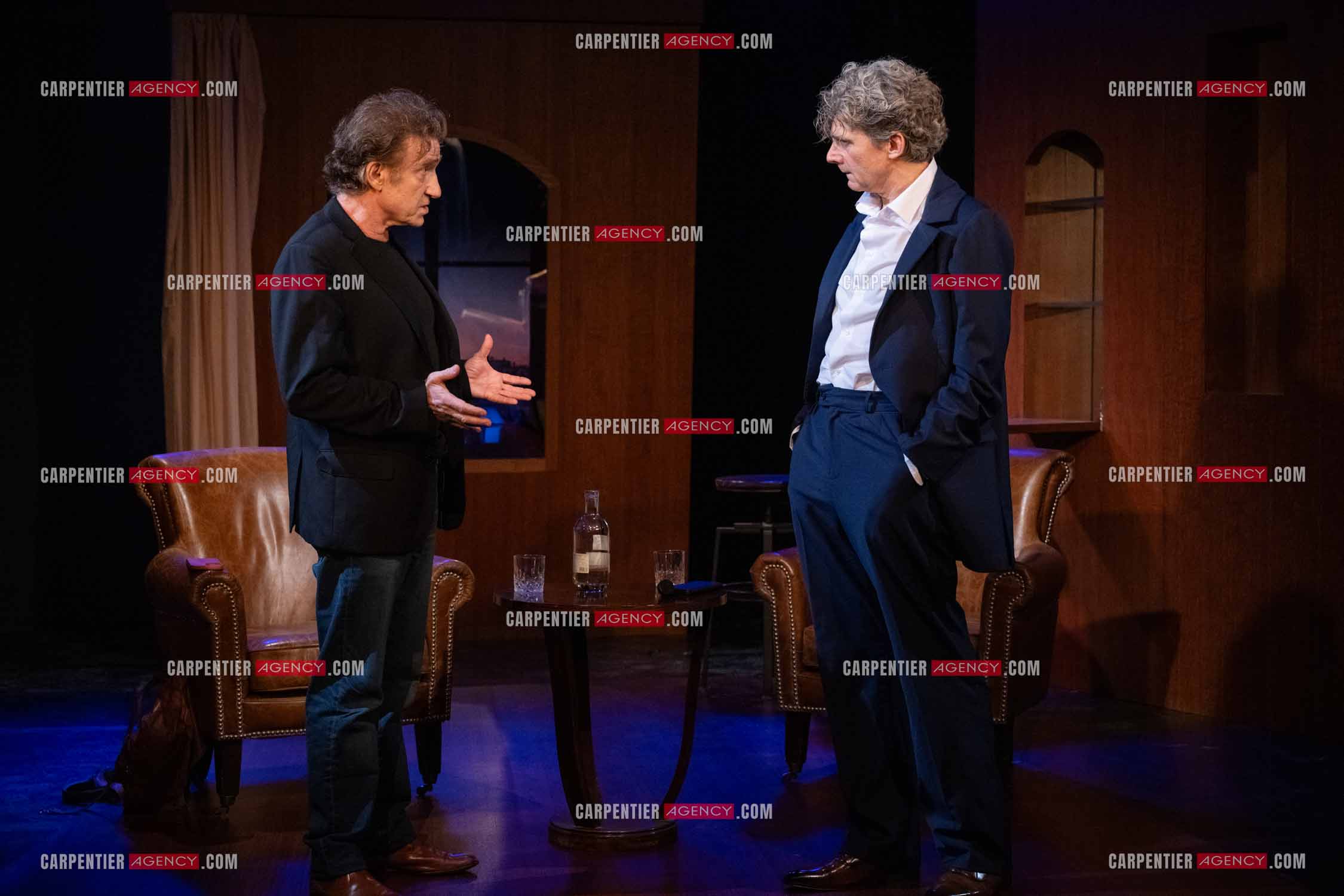 Actuellement à l'affiche au Festival d'Avignon, la pièce “UNE HEURE À T'ATTENDRE“ au théâtre du Chêne Noir à Avignon, les acteurs Thierry Frémont et Nicolas Vaude.  ( Exclusif )