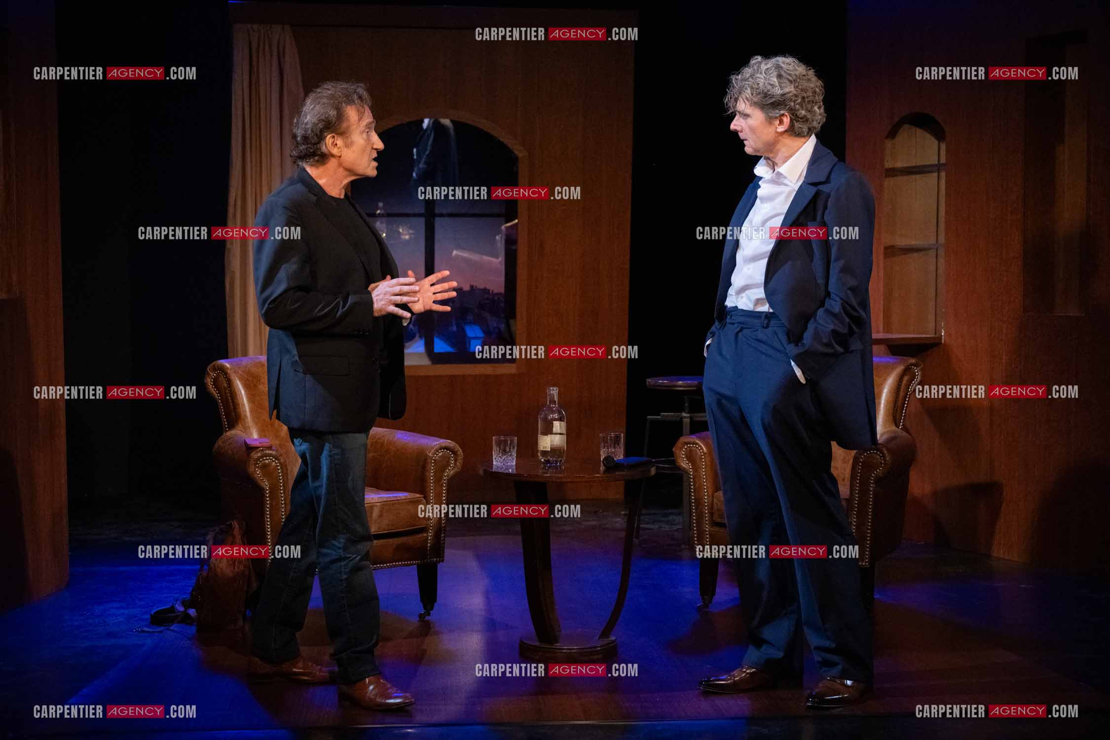 Actuellement à l'affiche au Festival d'Avignon, la pièce “UNE HEURE À T'ATTENDRE“ au théâtre du Chêne Noir à Avignon, les acteurs Thierry Frémont et Nicolas Vaude.  ( Exclusif )