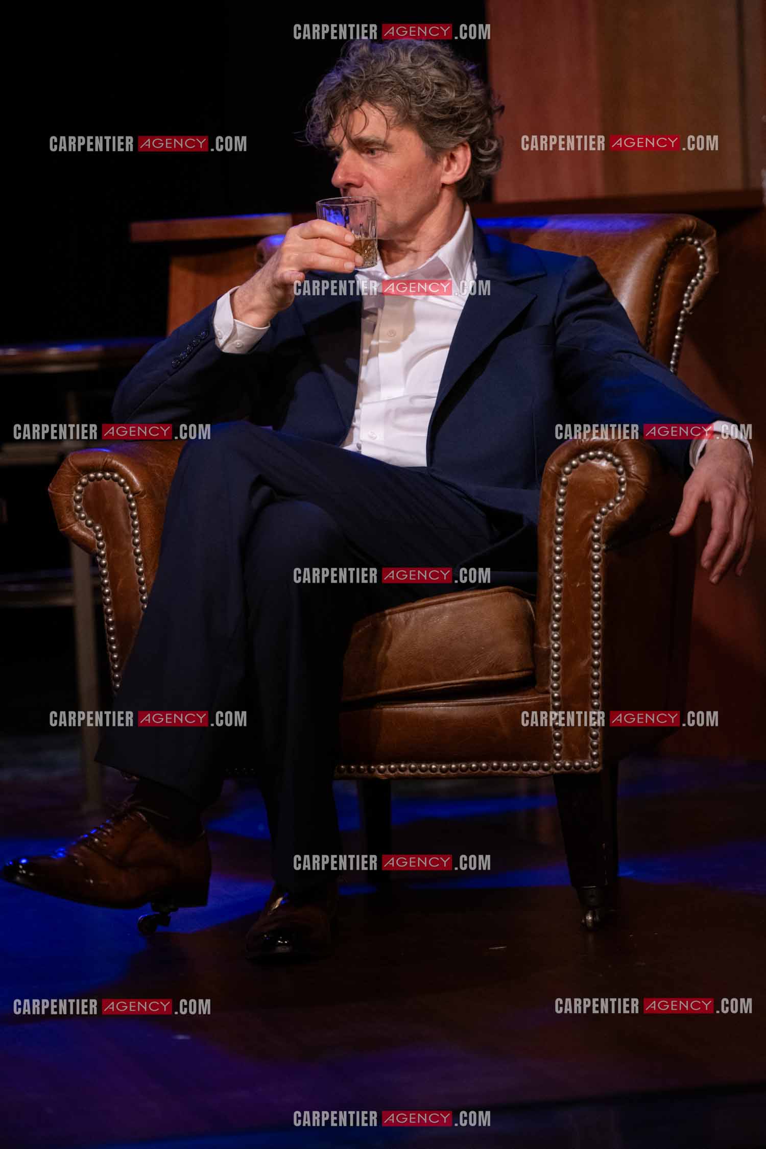 Actuellement à l'affiche au Festival d'Avignon, la pièce “UNE HEURE À T'ATTENDRE“ au théâtre du Chêne Noir à Avignon, l'acteur Nicolas Vaude.  ( Exclusif )