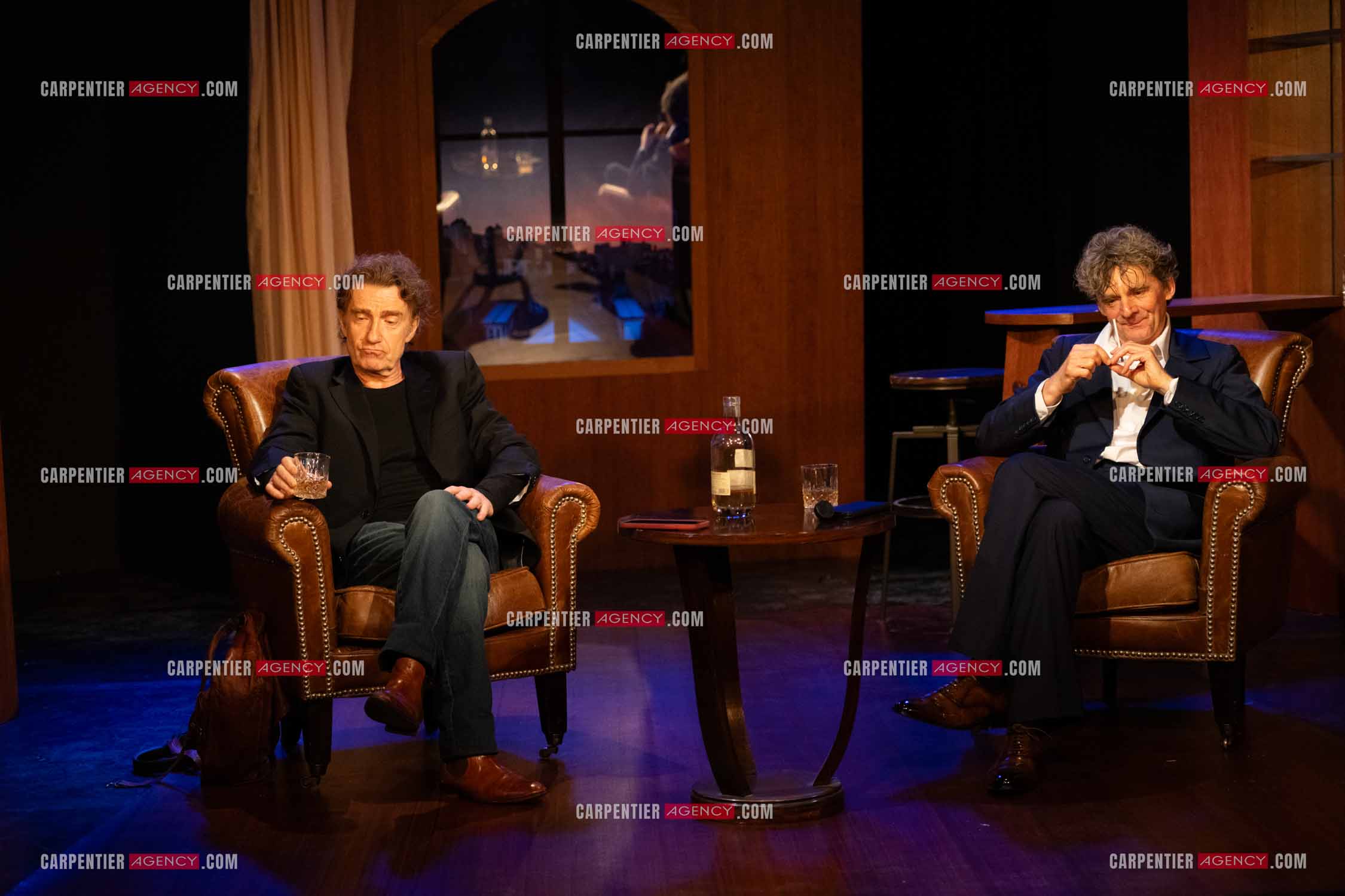 Actuellement à l'affiche au Festival d'Avignon, la pièce “UNE HEURE À T'ATTENDRE“ au théâtre du Chêne Noir à Avignon, les acteurs Thierry Frémont et Nicolas Vaude.  ( Exclusif )