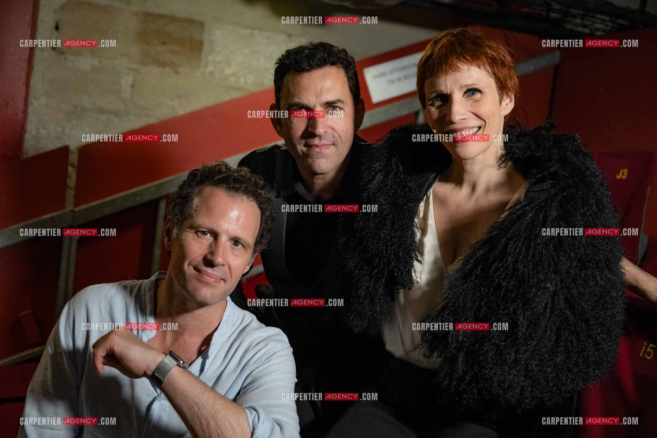 Spectacle musical racontant la vie de Monsieur Cole Porter. La chanteuse Isabelle Georges dans le rôle d'une Linda accompagnée d'un trio jazzy ( piano, contrebasse et batterie ). Le metteur en scène Tristan Petitgirard, Frederik Steenbrink et Isabelle Georges. ( Exclusif )