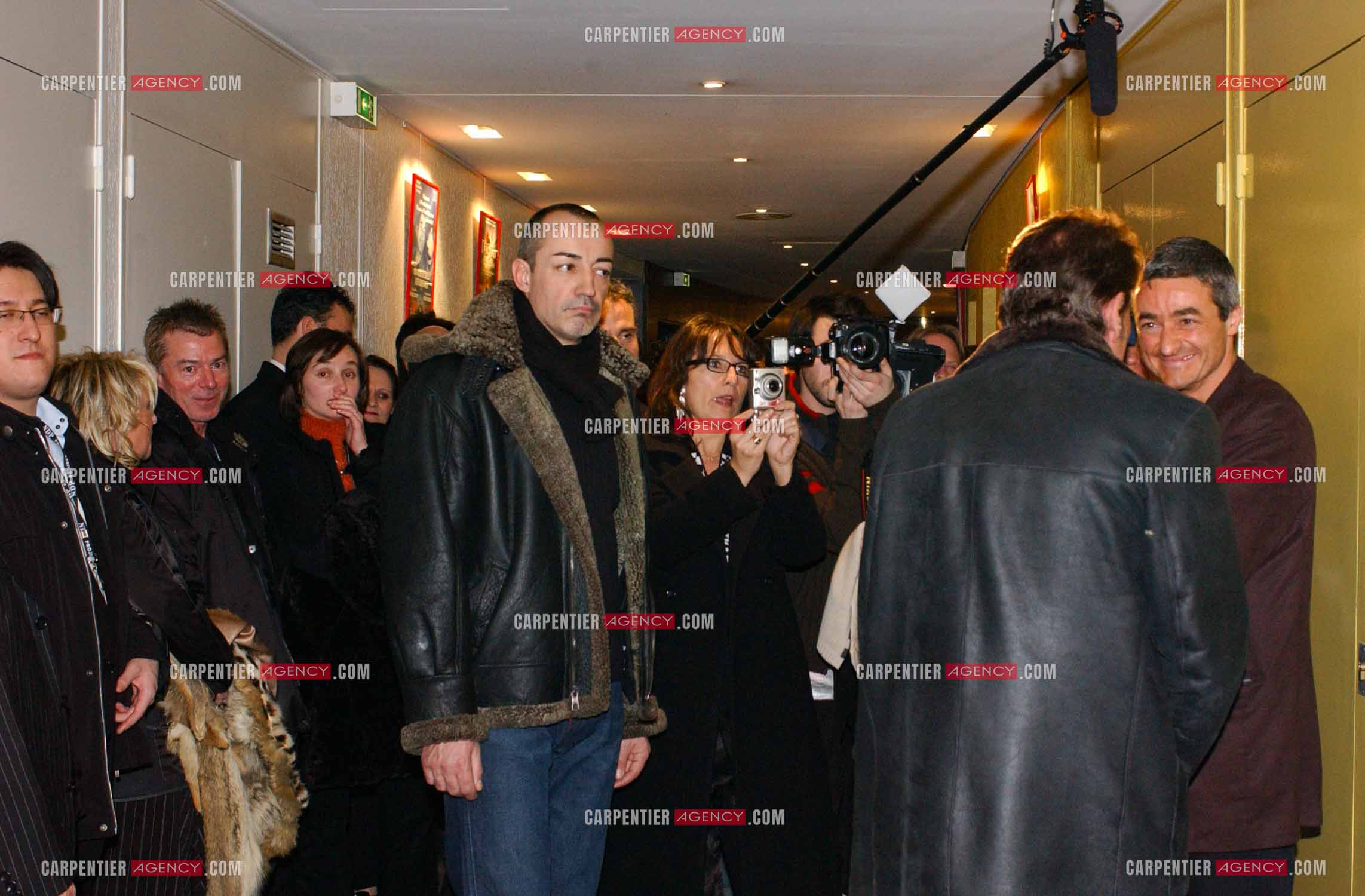 Photo J-HAL-2005-754205