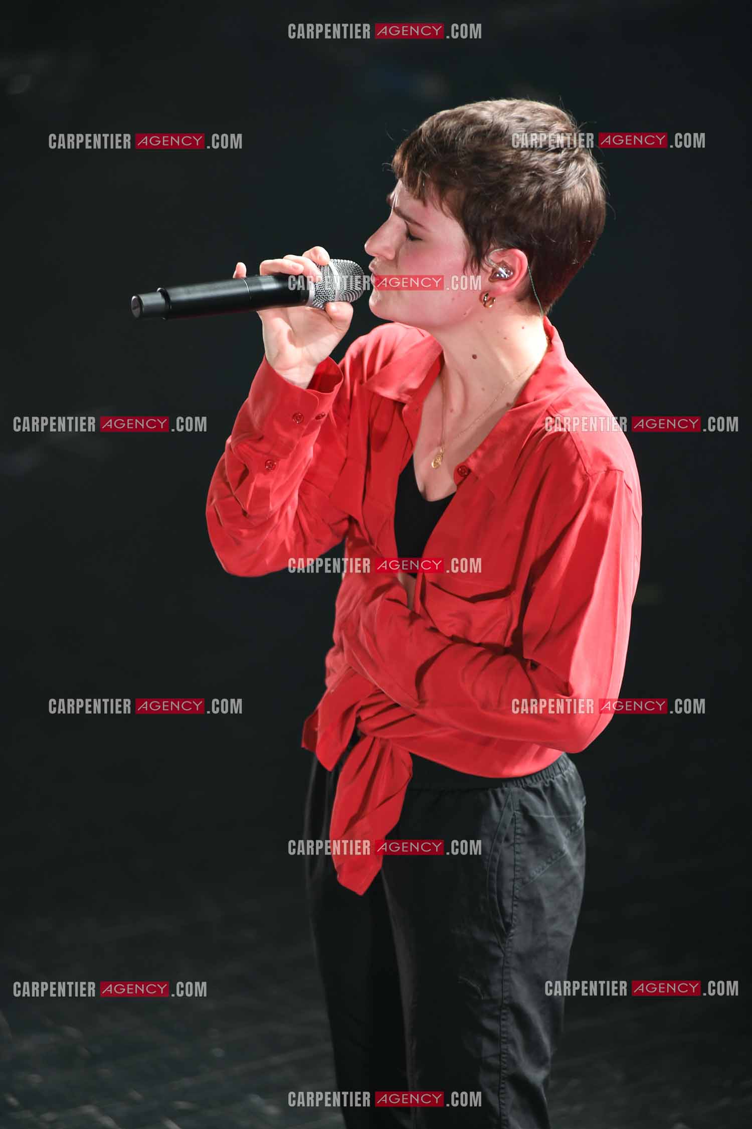 Concert au TRIANON “ POP-ROCK LIVE “ organisé par RTL2 le 05 Octobre 2018 à Paris. La chanteuse Christine and the Queens.   ( Exclusif )