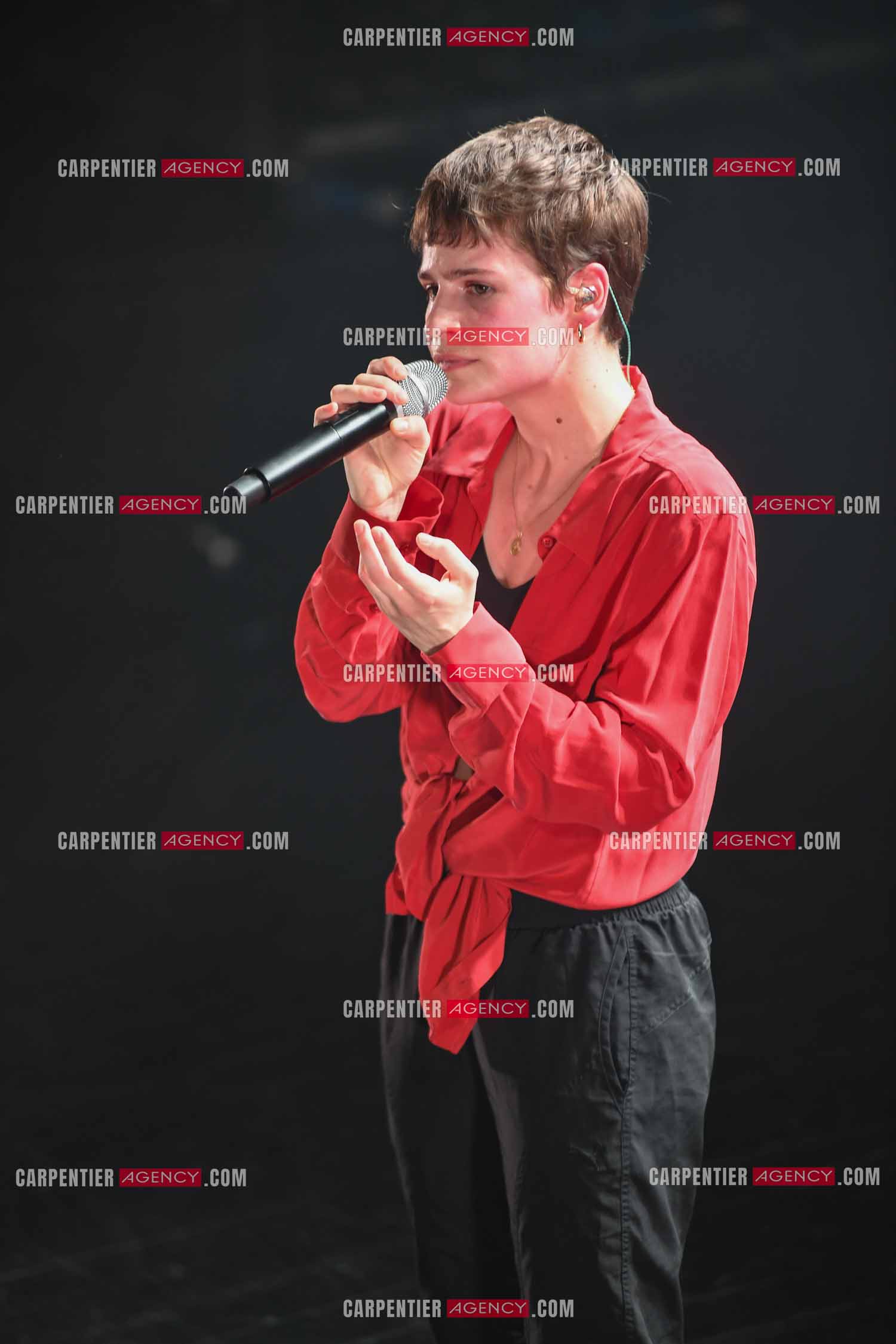 Concert au TRIANON “ POP-ROCK LIVE “ organisé par RTL2 le 05 Octobre 2018 à Paris. La chanteuse Christine and the Queens.   ( Exclusif )