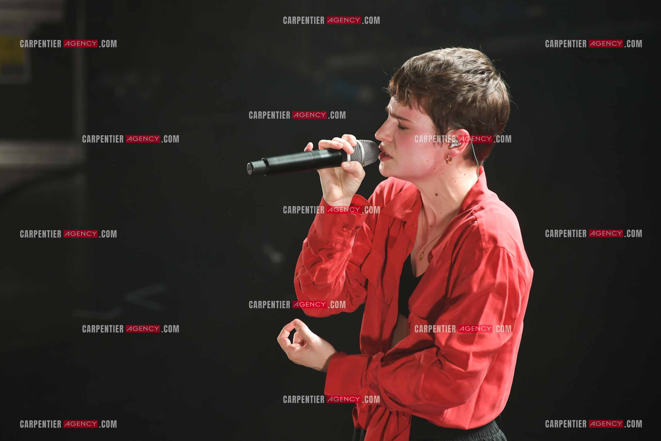 Concert au TRIANON “ POP-ROCK LIVE “ organisé par RTL2 le 05 Octobre 2018 à Paris. La chanteuse Christine and the Queens.   ( Exclusif )