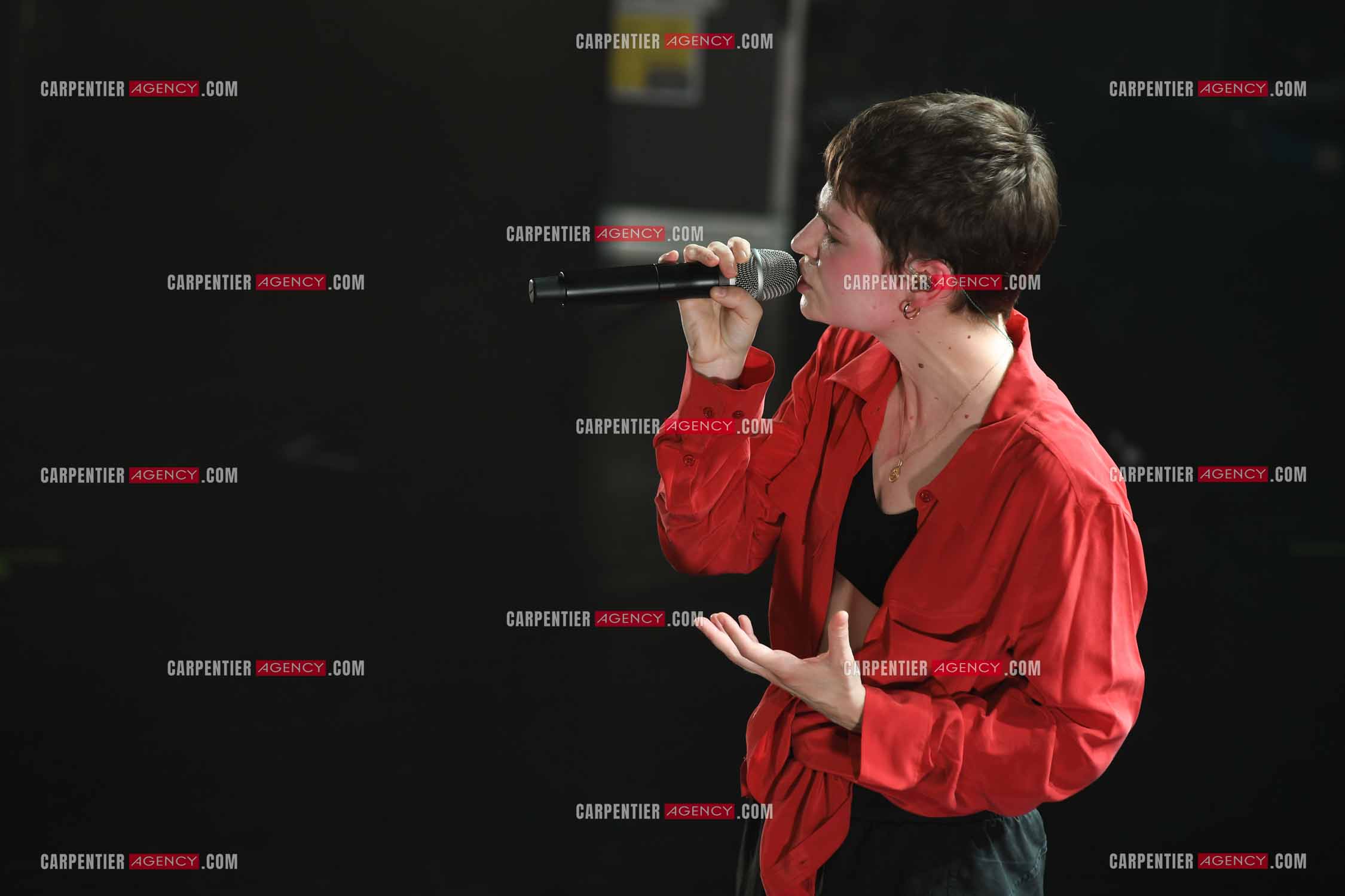 Concert au TRIANON “ POP-ROCK LIVE “ organisé par RTL2 le 05 Octobre 2018 à Paris. La chanteuse Christine and the Queens.   ( Exclusif )