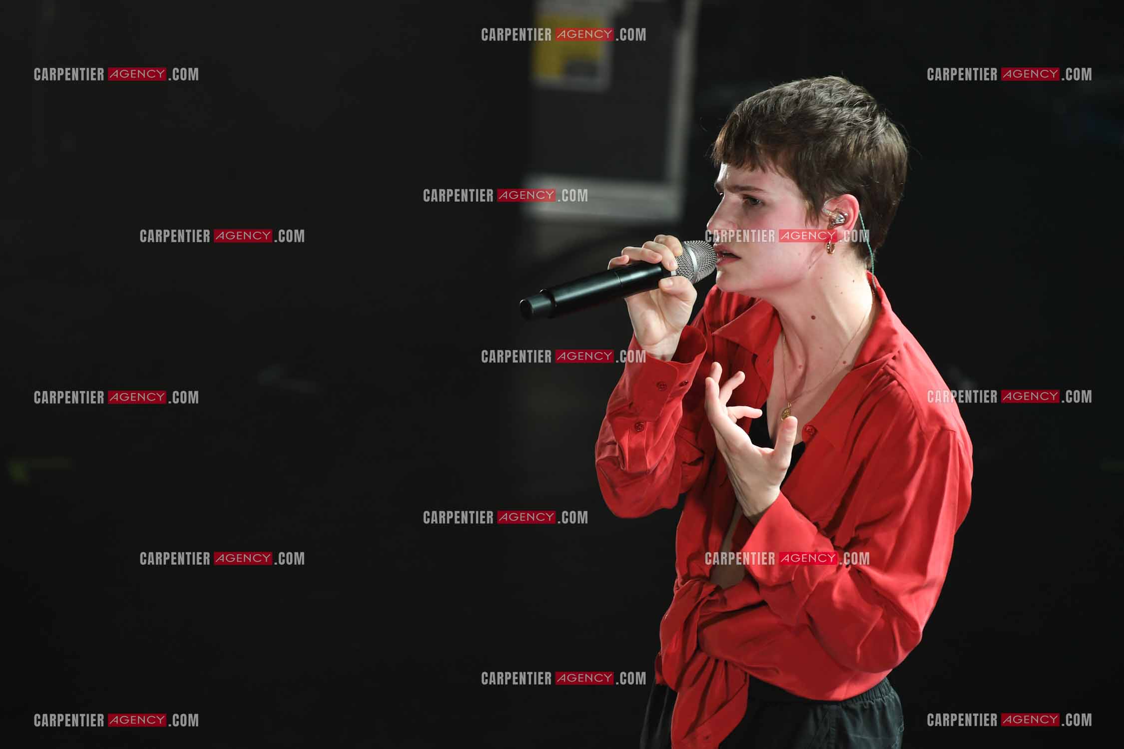 Concert au TRIANON “ POP-ROCK LIVE “ organisé par RTL2 le 05 Octobre 2018 à Paris. La chanteuse Christine and the Queens.   ( Exclusif )