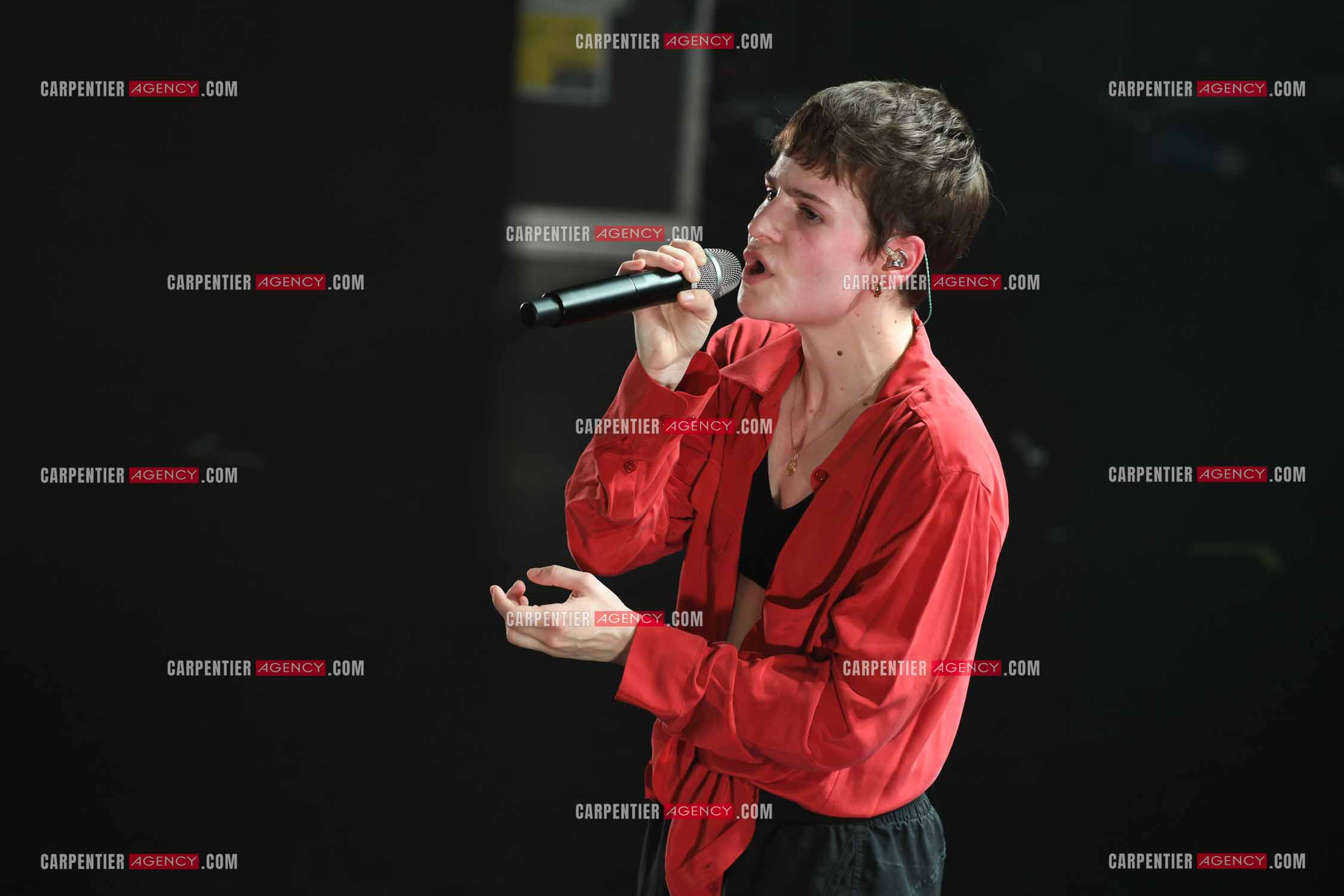 Concert au TRIANON “ POP-ROCK LIVE “ organisé par RTL2 le 05 Octobre 2018 à Paris. La chanteuse Christine and the Queens.   ( Exclusif )