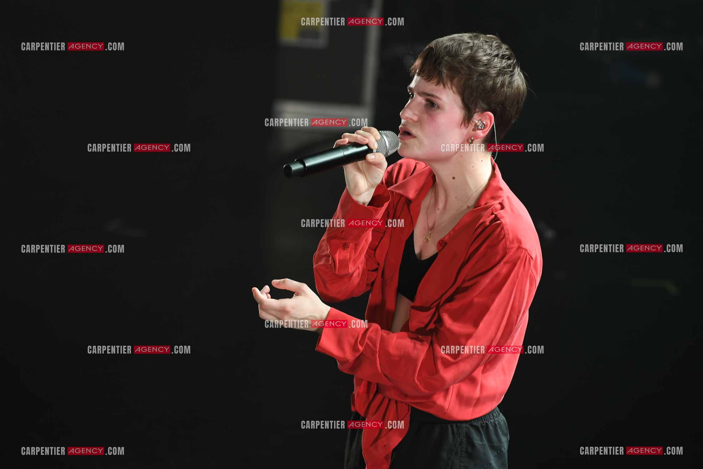 Concert au TRIANON “ POP-ROCK LIVE “ organisé par RTL2 le 05 Octobre 2018 à Paris. La chanteuse Christine and the Queens.   ( Exclusif )