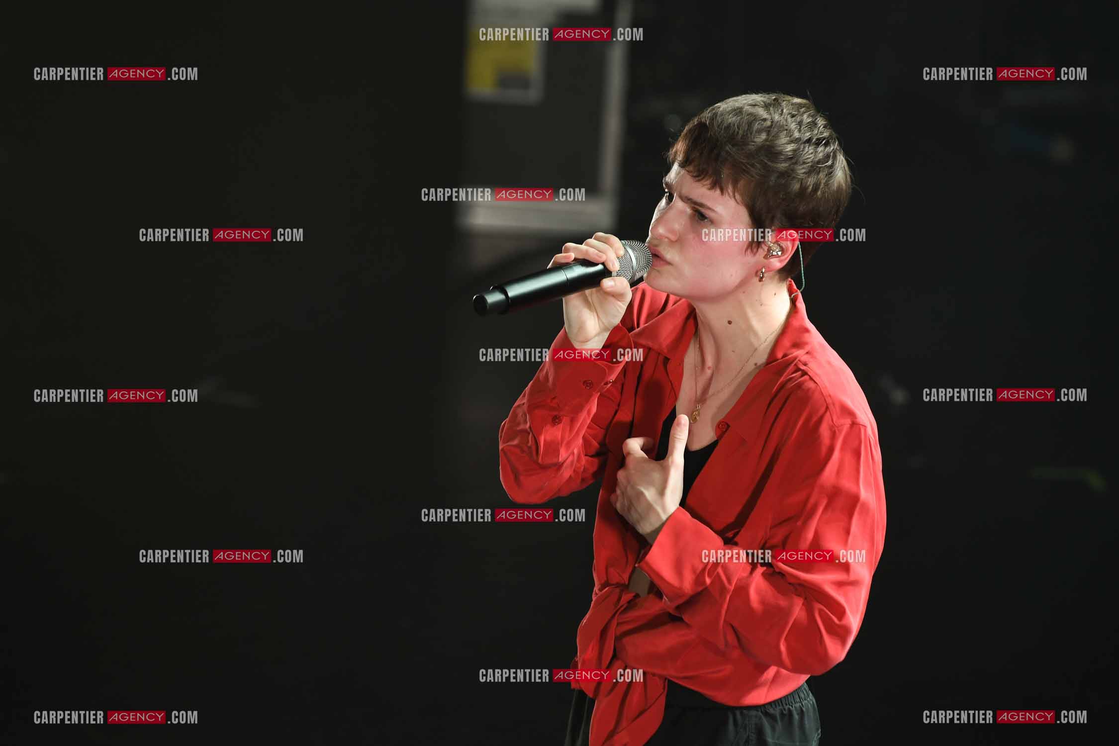 Concert au TRIANON “ POP-ROCK LIVE “ organisé par RTL2 le 05 Octobre 2018 à Paris. La chanteuse Christine and the Queens.   ( Exclusif )