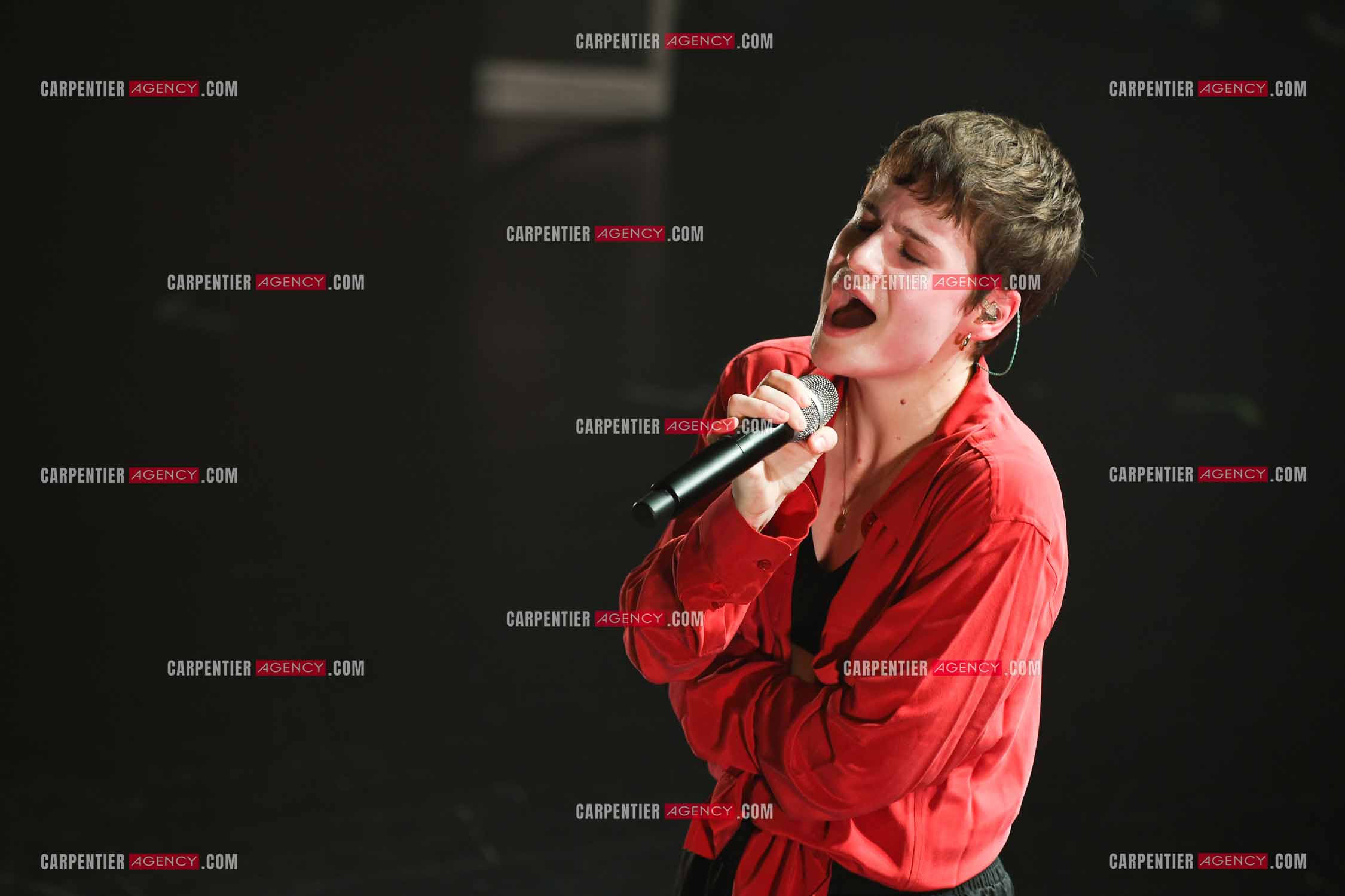 Concert au TRIANON “ POP-ROCK LIVE “ organisé par RTL2 le 05 Octobre 2018 à Paris. La chanteuse Christine and the Queens.   ( Exclusif )