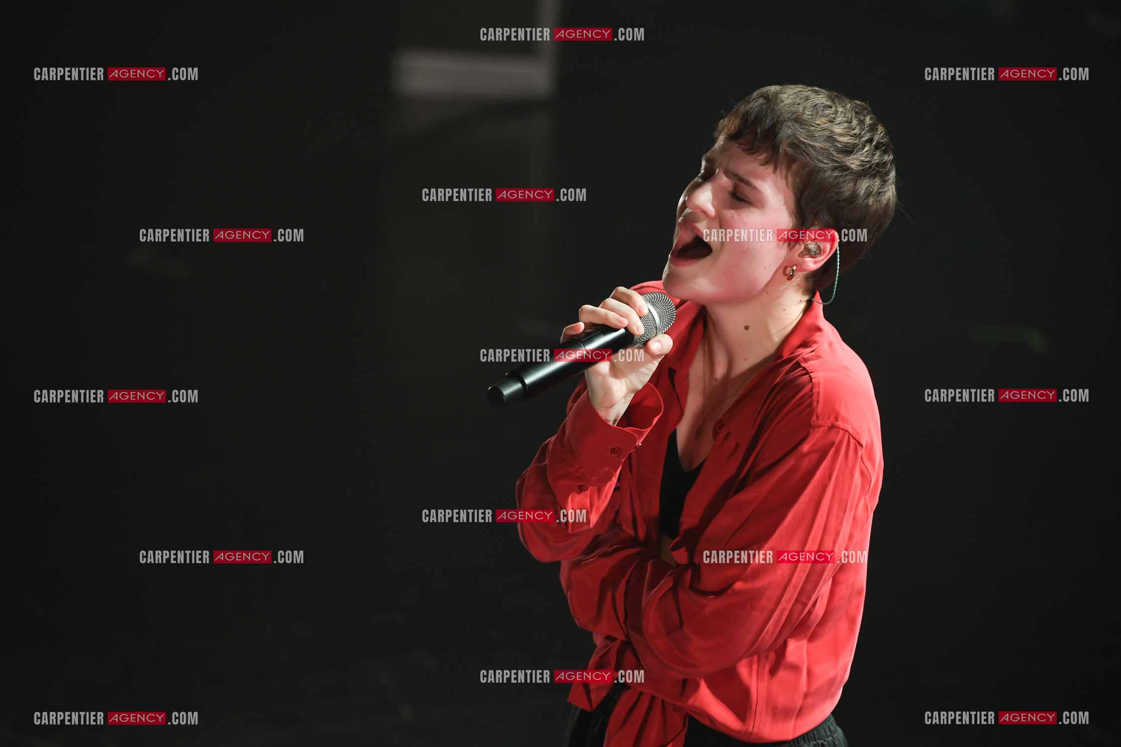 Concert au TRIANON “ POP-ROCK LIVE “ organisé par RTL2 le 05 Octobre 2018 à Paris. La chanteuse Christine and the Queens.   ( Exclusif )
