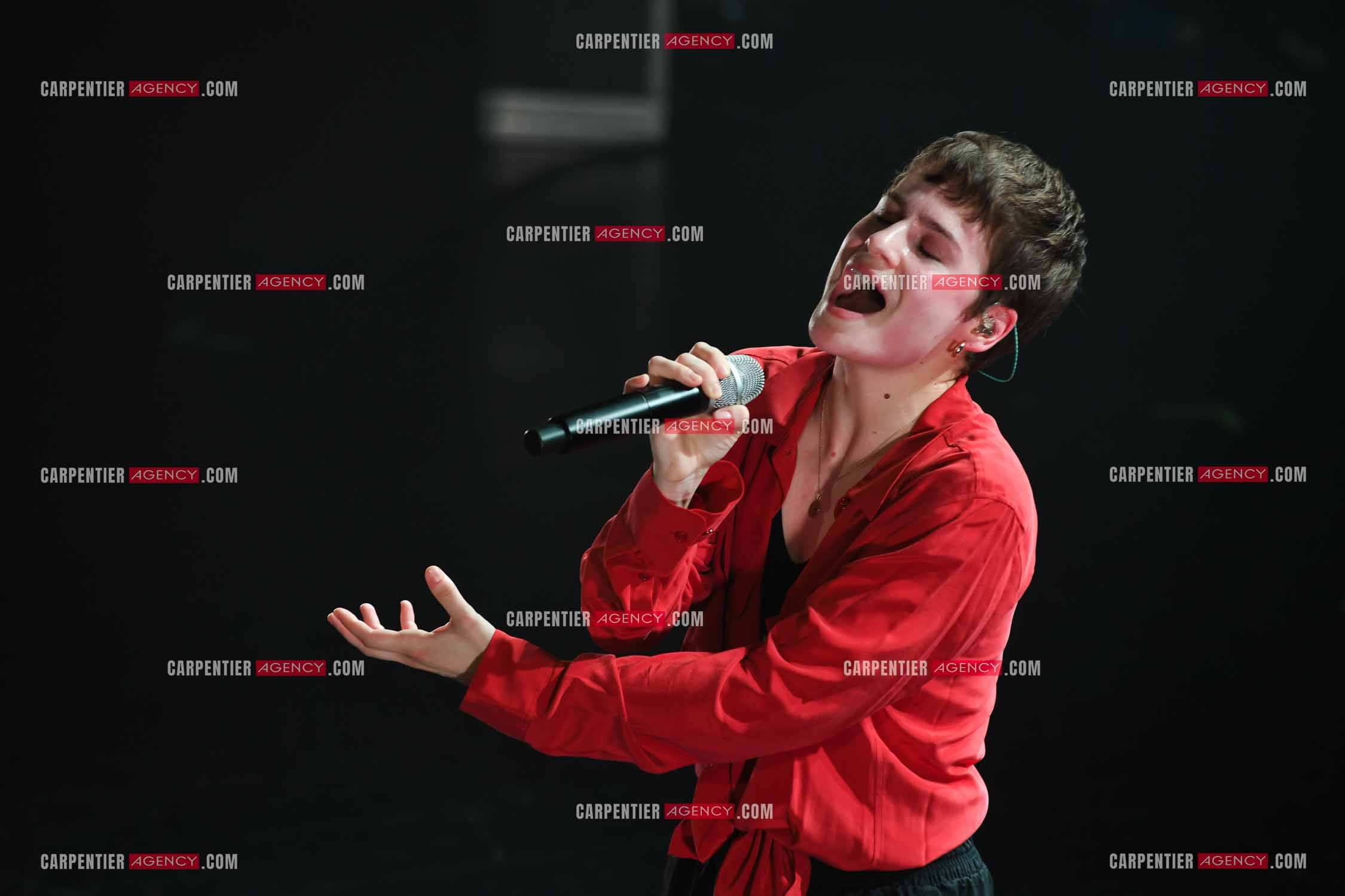 Concert au TRIANON “ POP-ROCK LIVE “ organisé par RTL2 le 05 Octobre 2018 à Paris. La chanteuse Christine and the Queens.   ( Exclusif )