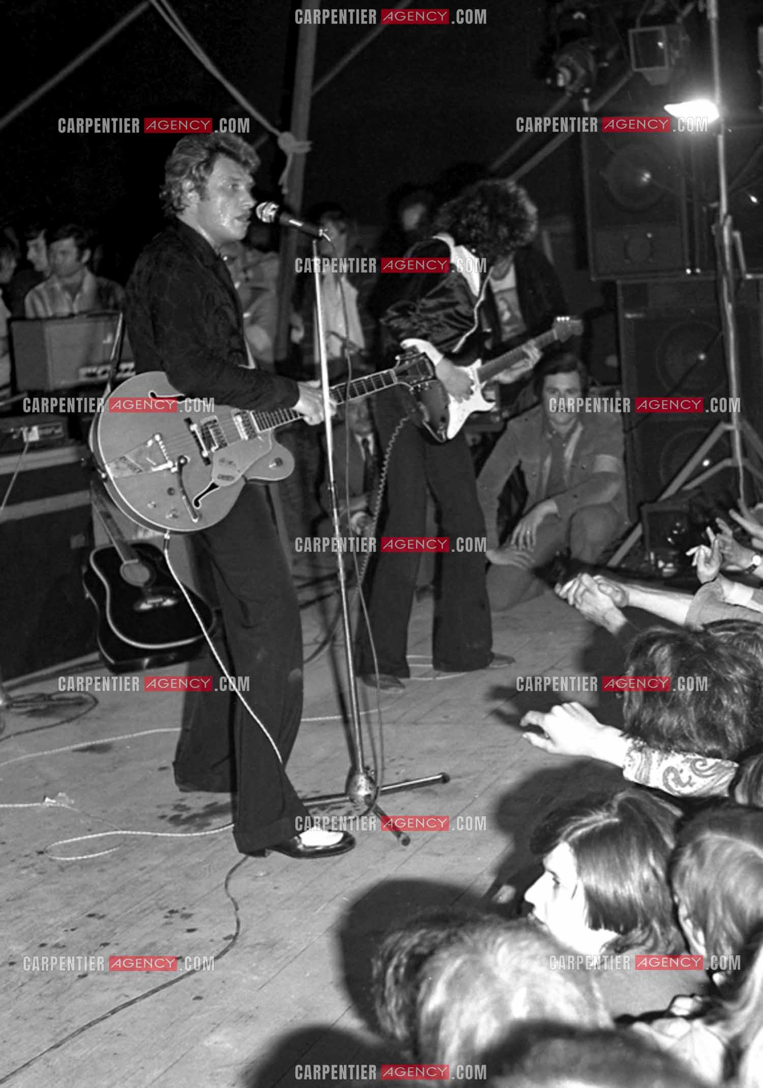 Photo J-HAL-1975-757738