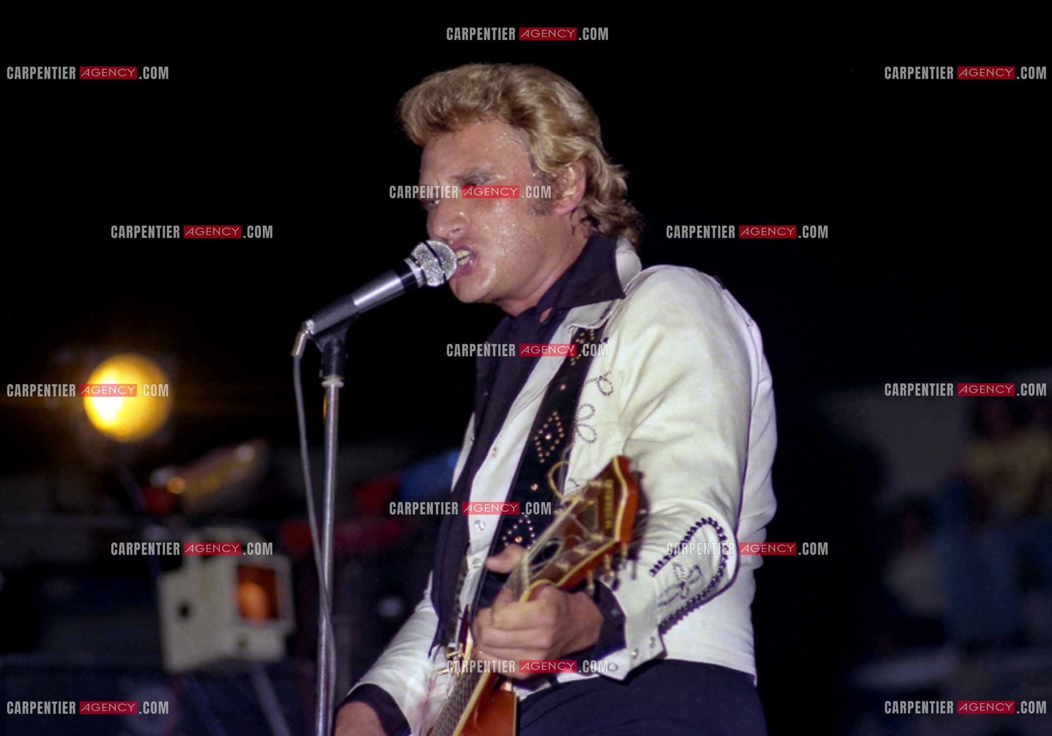Photo J-HAL-1975-757793