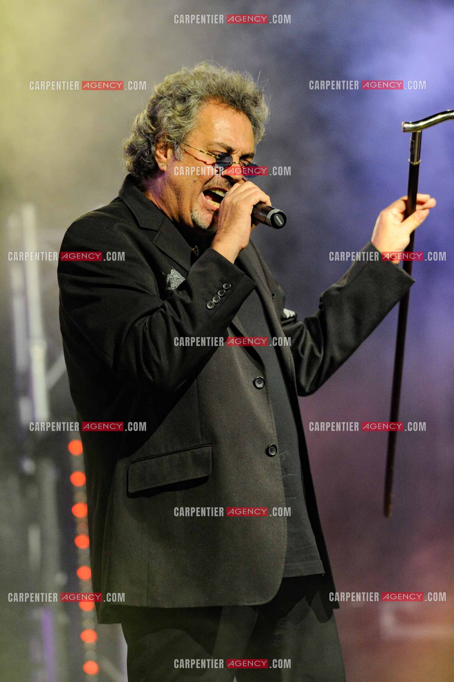 Le chanteur Patrick Hernandez en concert en 2011.  ( Exclusif )