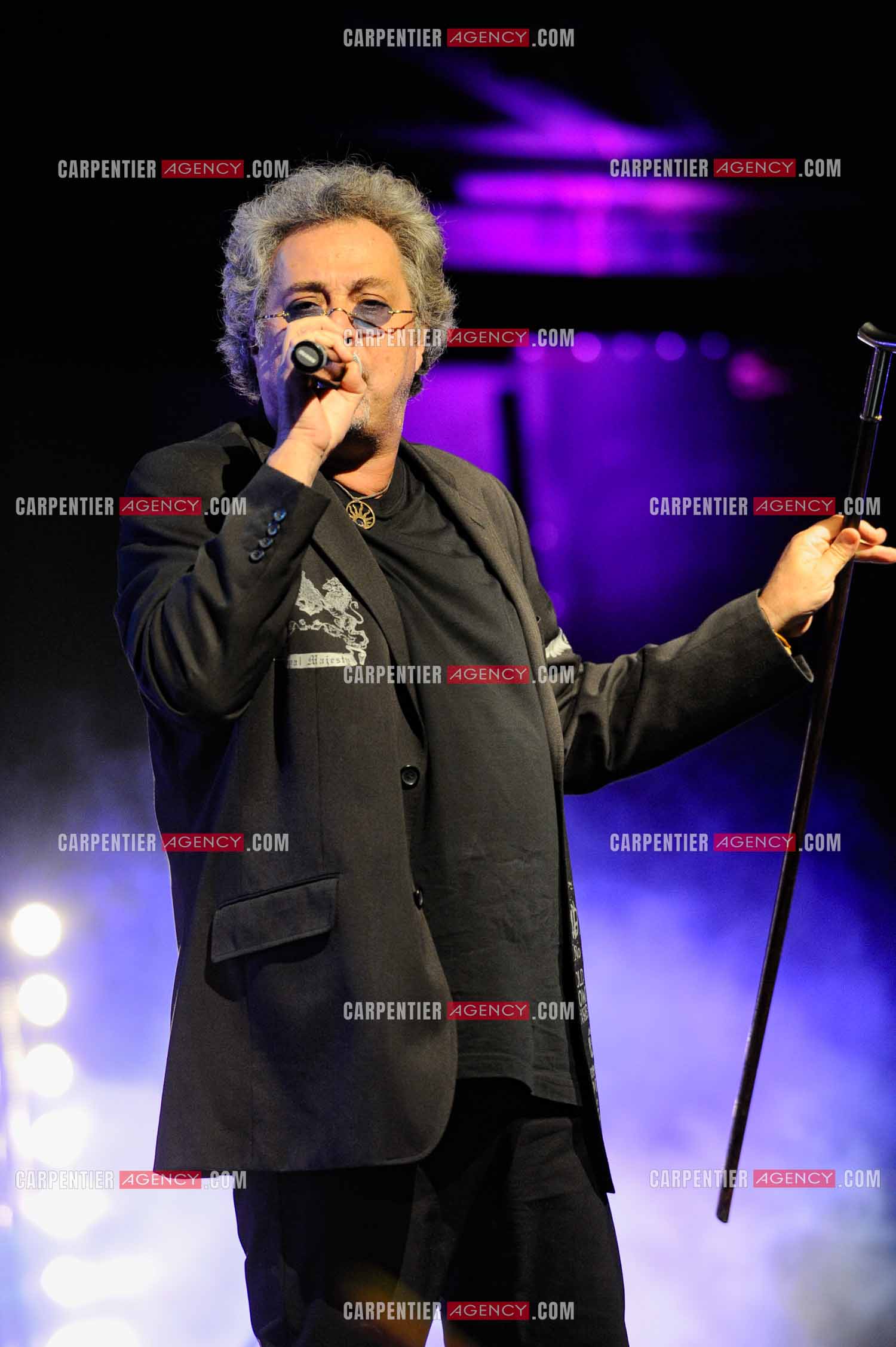 Le chanteur Patrick Hernandez en concert en 2011.  ( Exclusif )