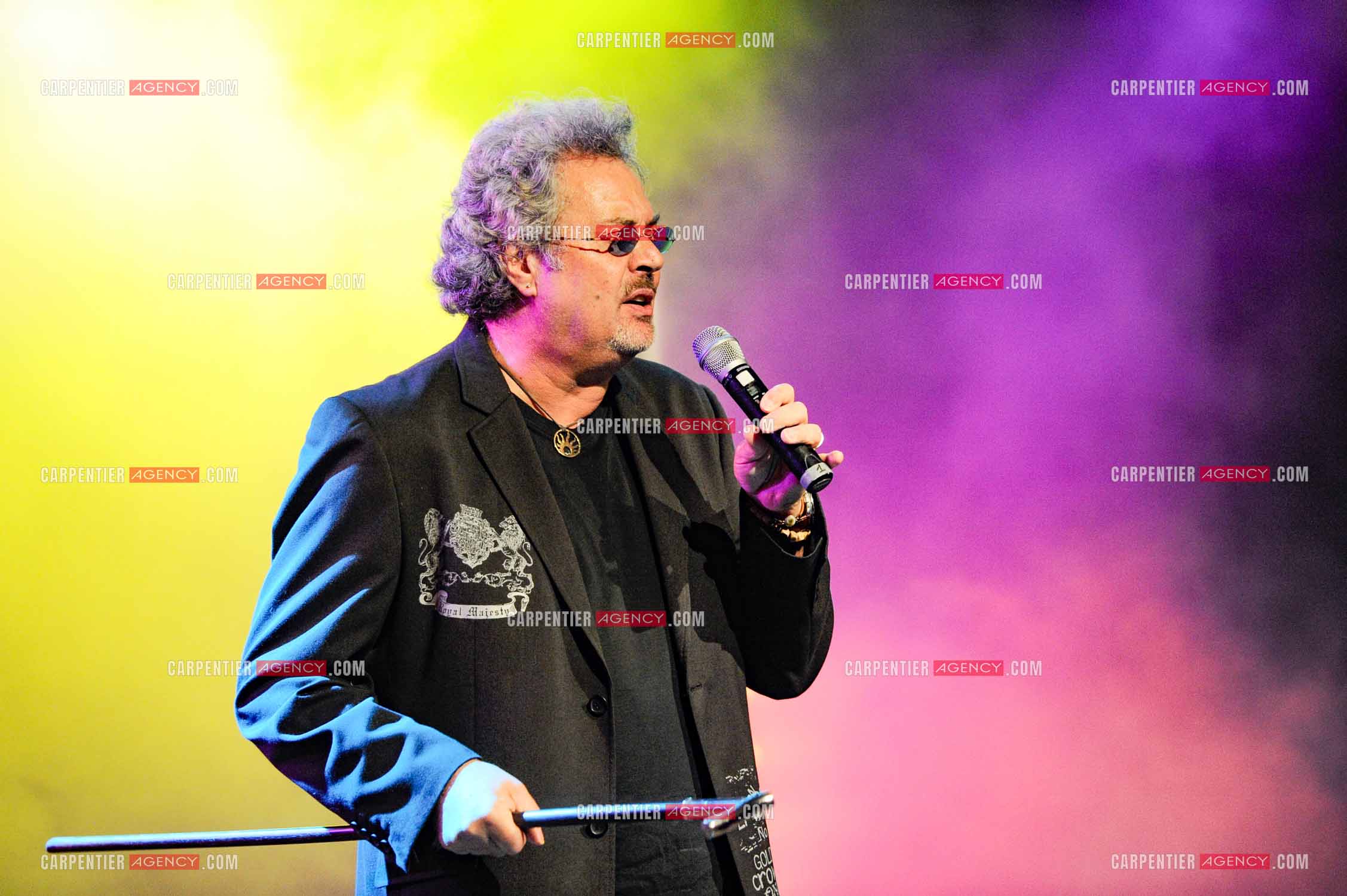 Le chanteur Patrick Hernandez en concert en 2011.  ( Exclusif )
