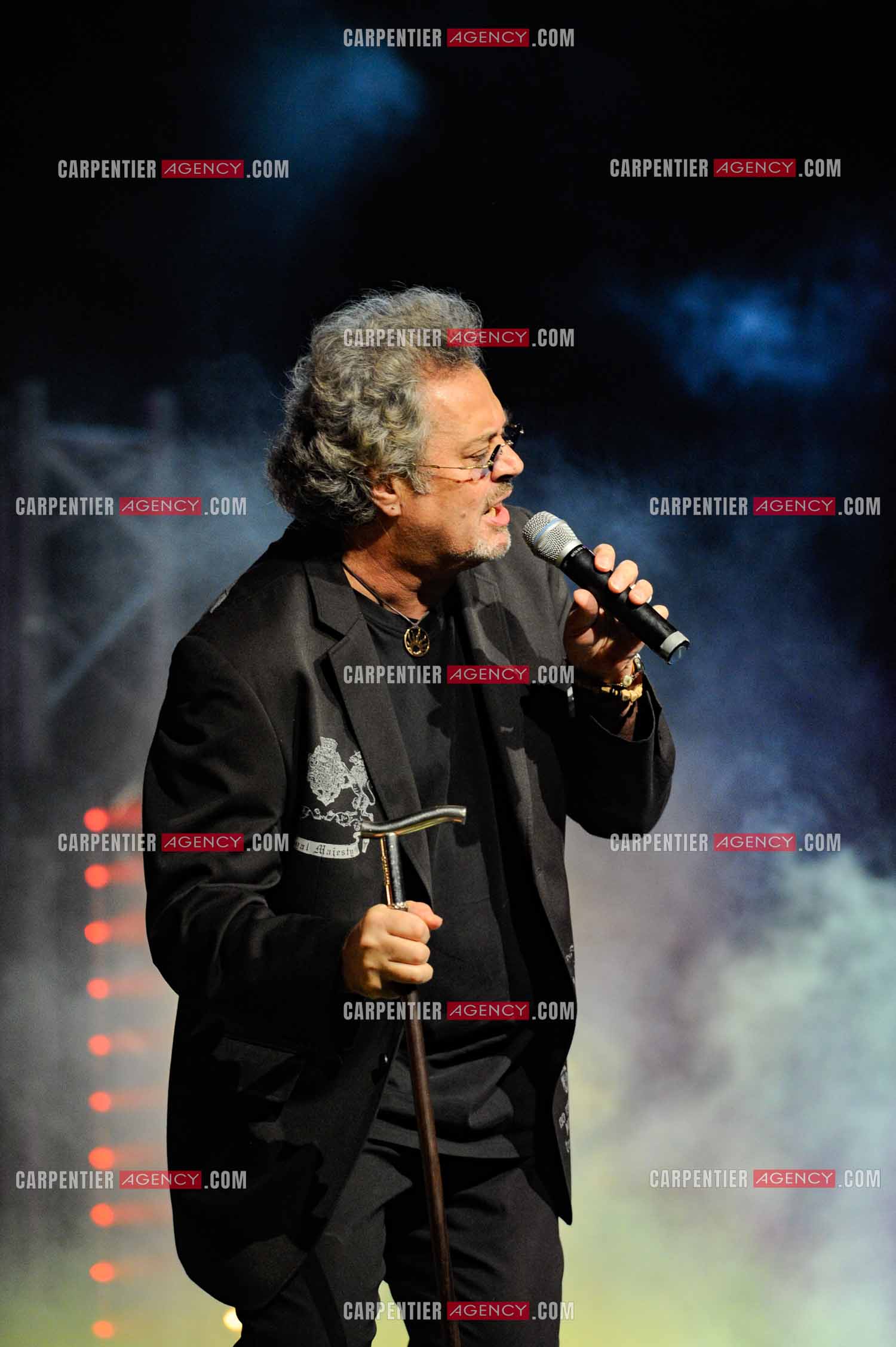 Le chanteur Patrick Hernandez en concert en 2011.  ( Exclusif )