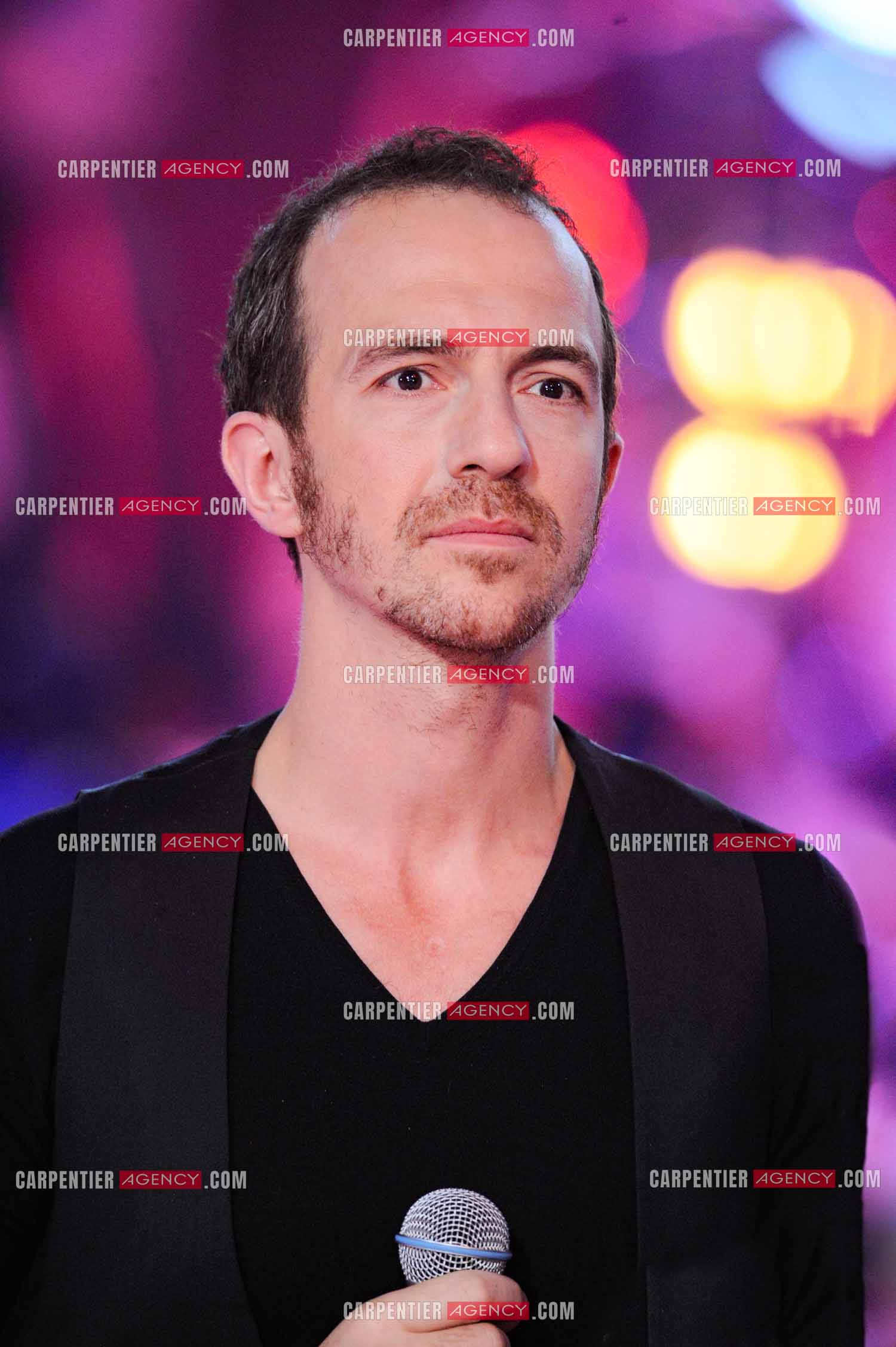 Le chanteur Calogero Maurici, dit Calogero lors du Télé Vie à Bruxelles en 2011.  ( Exclusif )