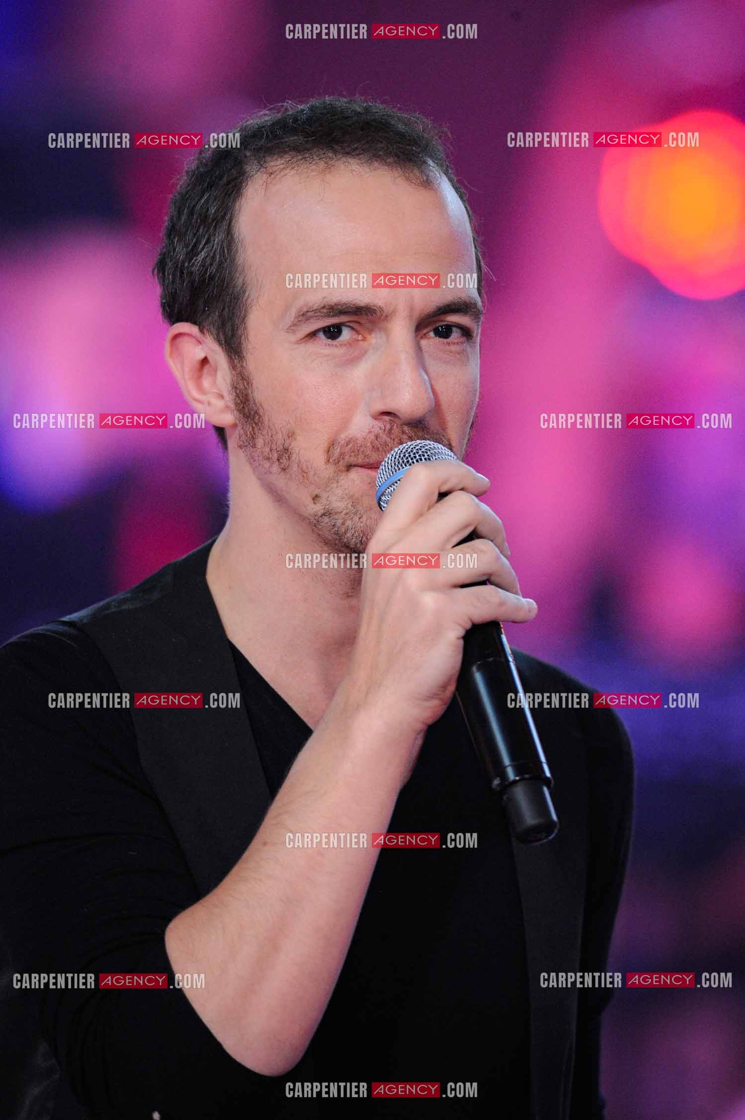 Le chanteur Calogero Maurici, dit Calogero lors du Télé Vie à Bruxelles en 2011.  ( Exclusif )