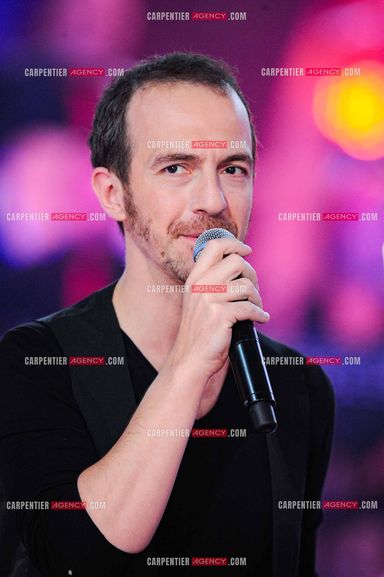 Le chanteur Calogero Maurici, dit Calogero lors du Télé Vie à Bruxelles en 2011.  ( Exclusif )