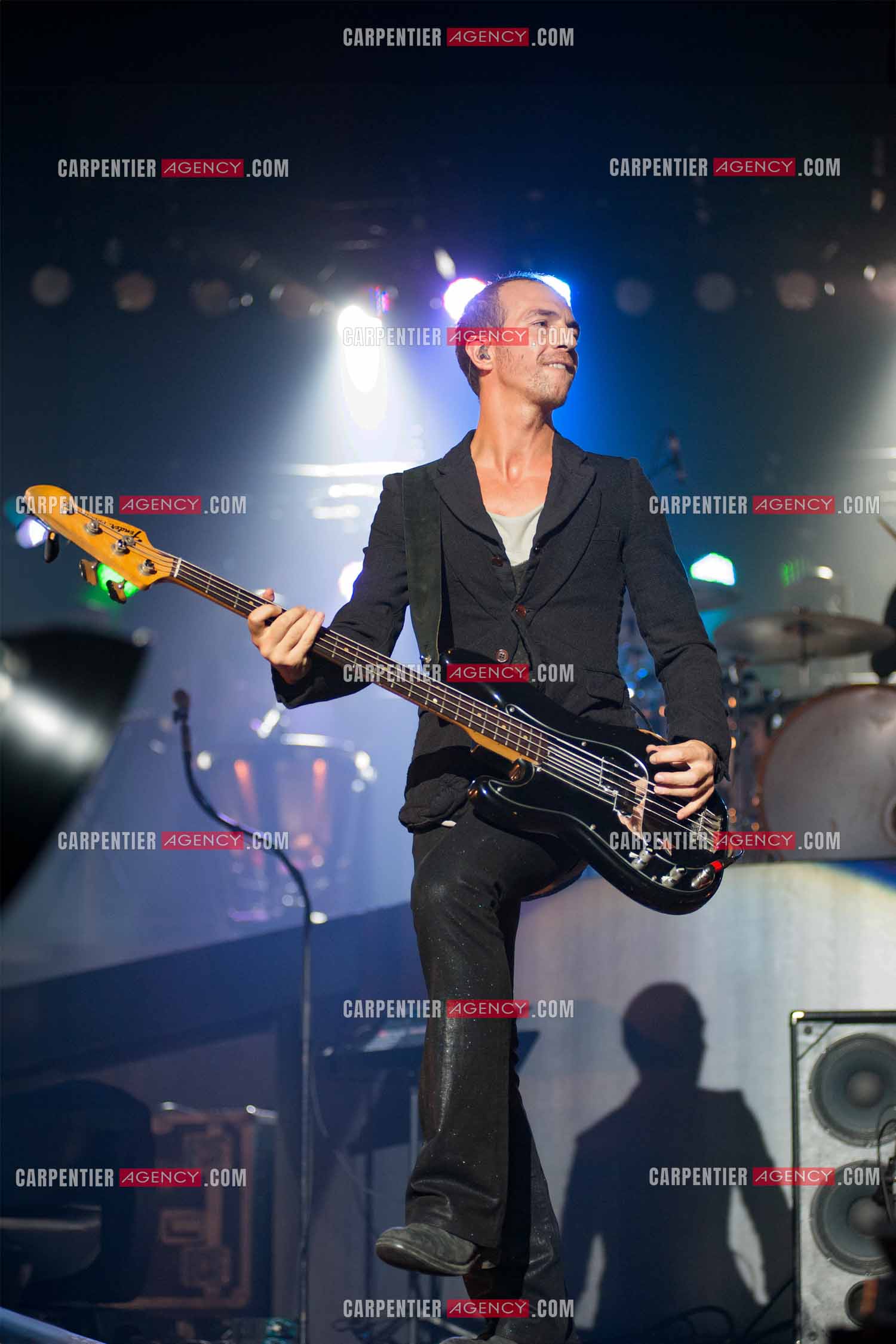 Le chanteur Calogero Maurici, dit Calogero en concert au Zénith de Paris le 20 Octobre 2009.