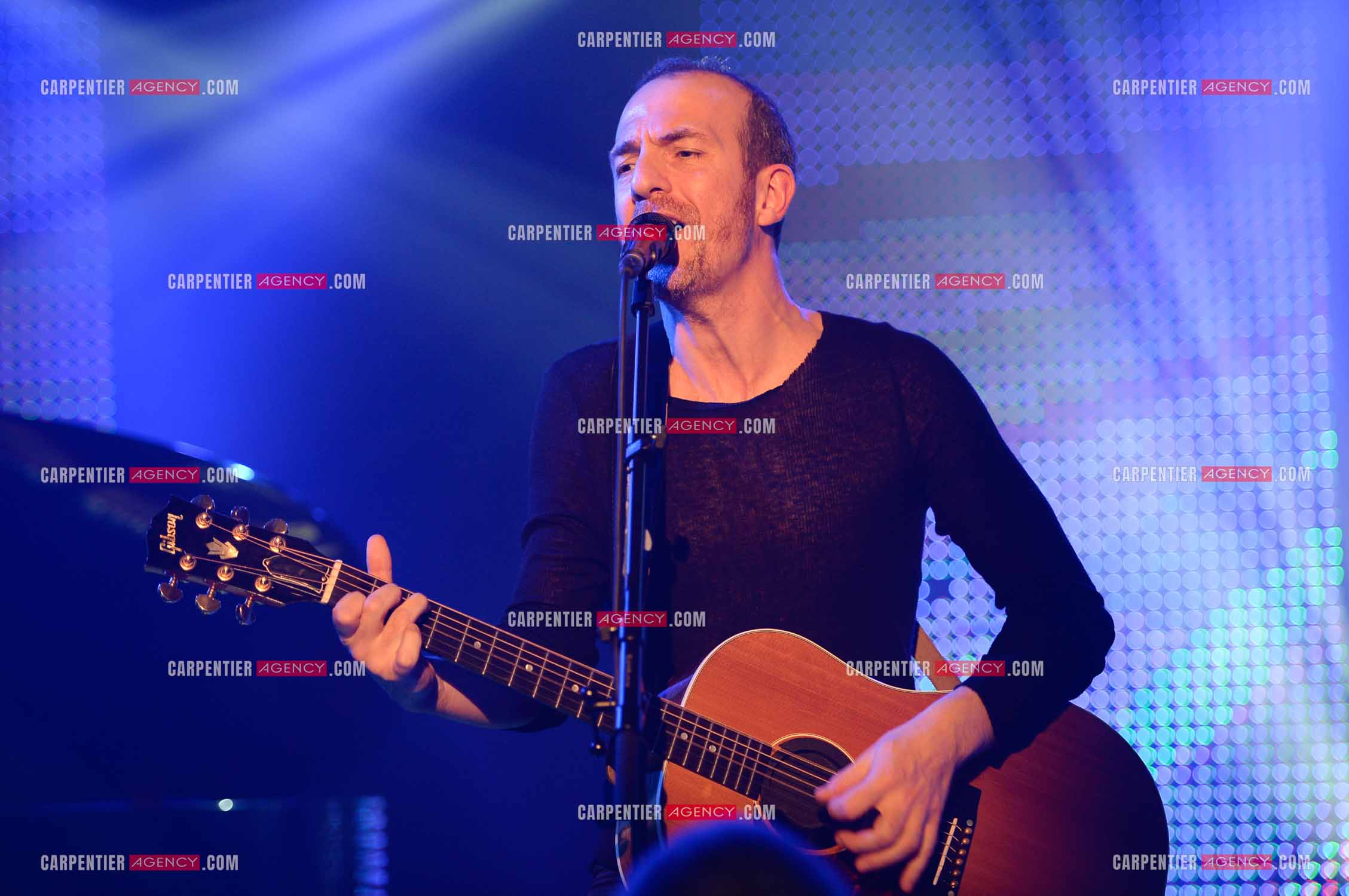 Le chanteur Calogero Maurici, dit Calogero lors d'un concert privé au club K a Reims. ( Exclusif )