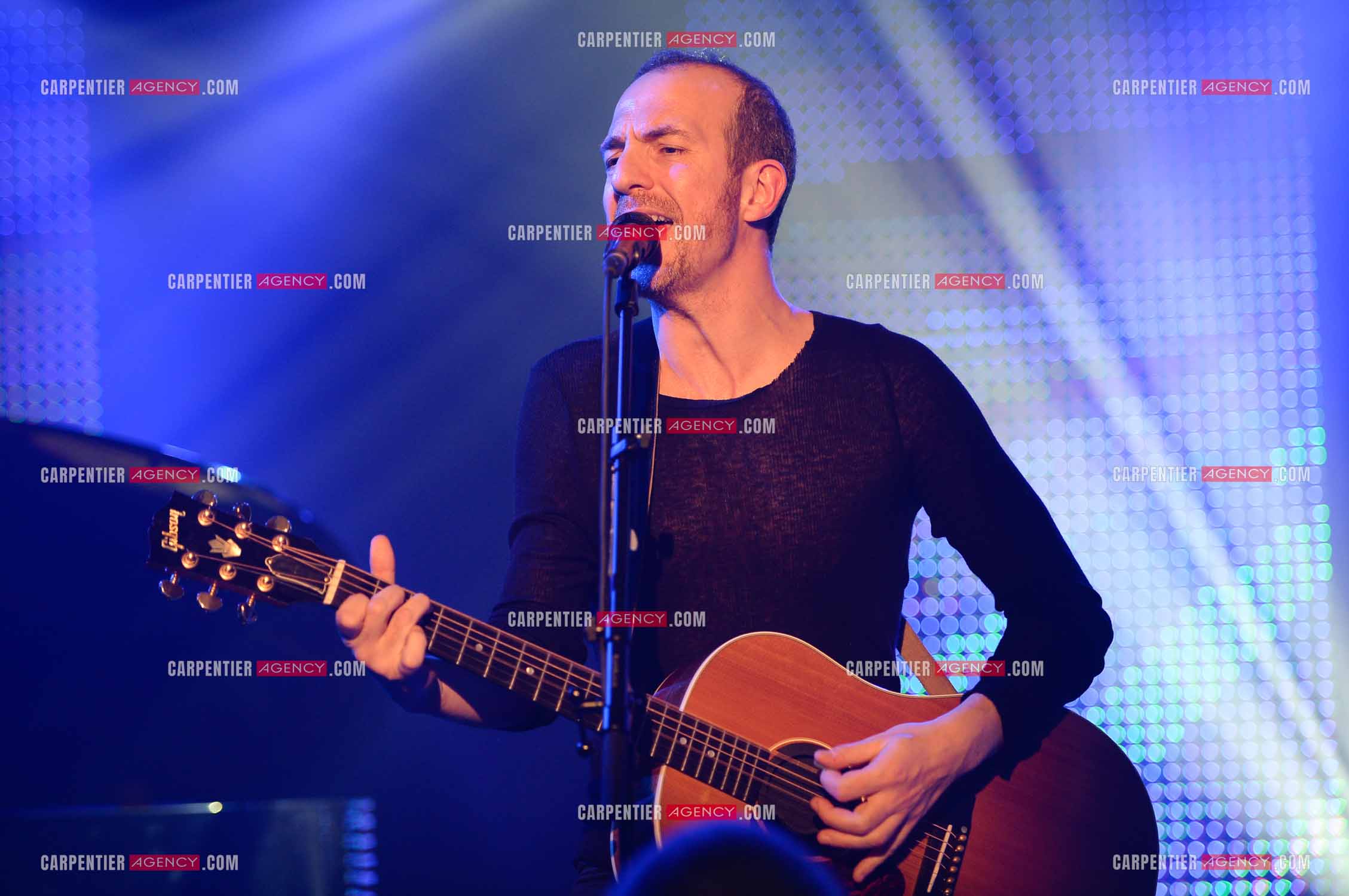 Le chanteur Calogero Maurici, dit Calogero lors d'un concert privé au club K a Reims. ( Exclusif )