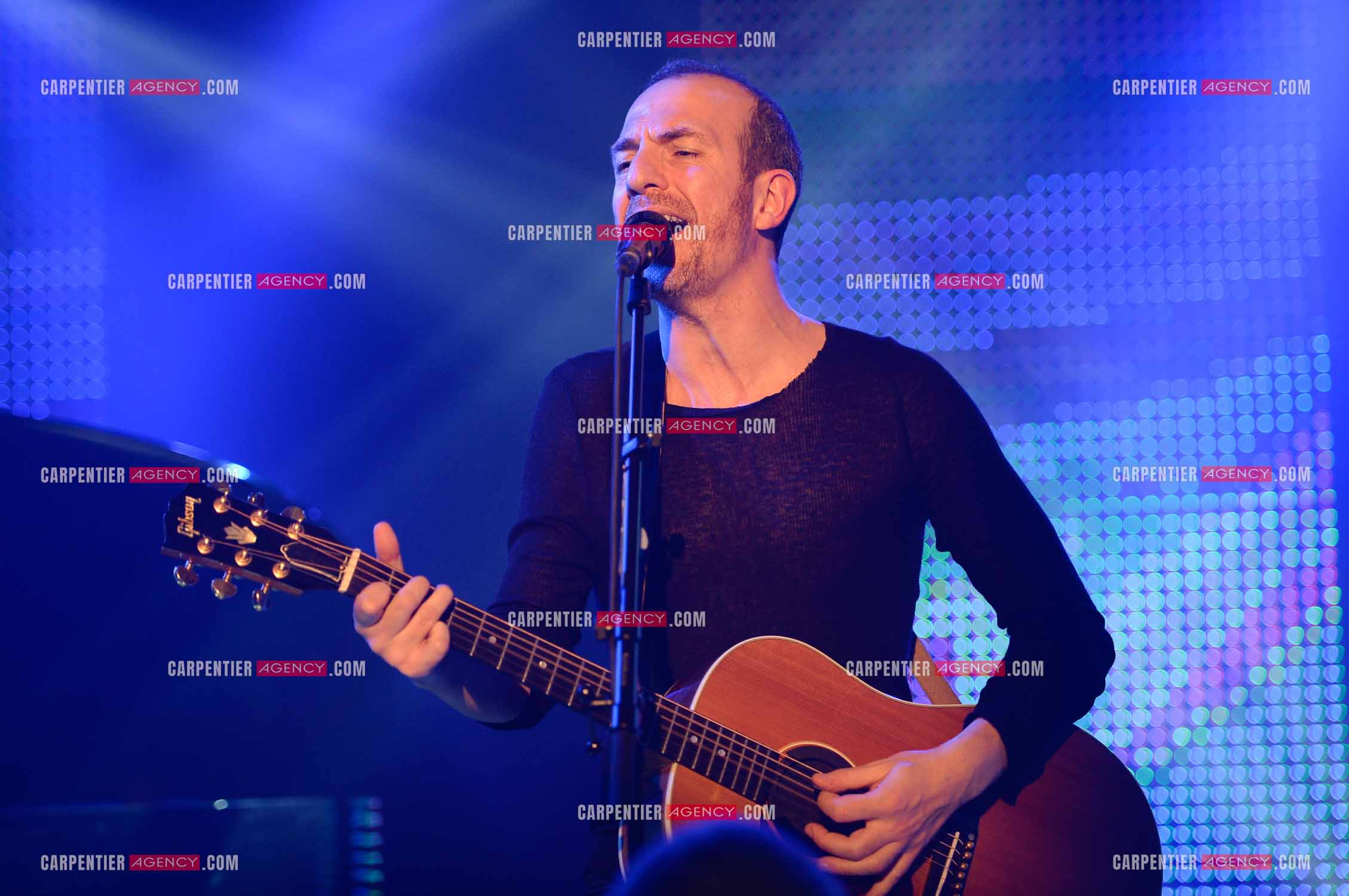 Le chanteur Calogero Maurici, dit Calogero lors d'un concert privé au club K a Reims. ( Exclusif )