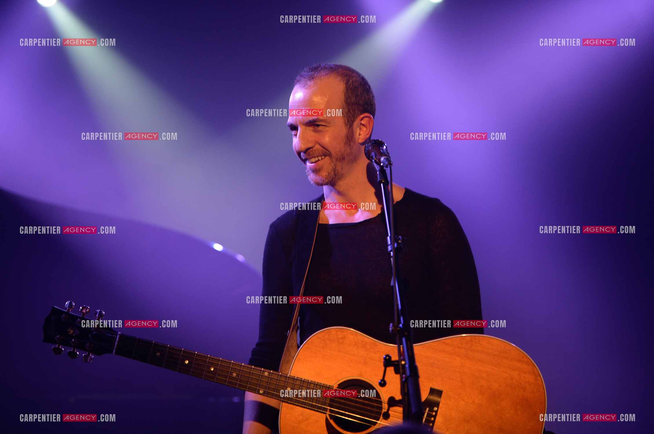 Le chanteur Calogero Maurici, dit Calogero lors d'un concert privé au club K a Reims. ( Exclusif )
