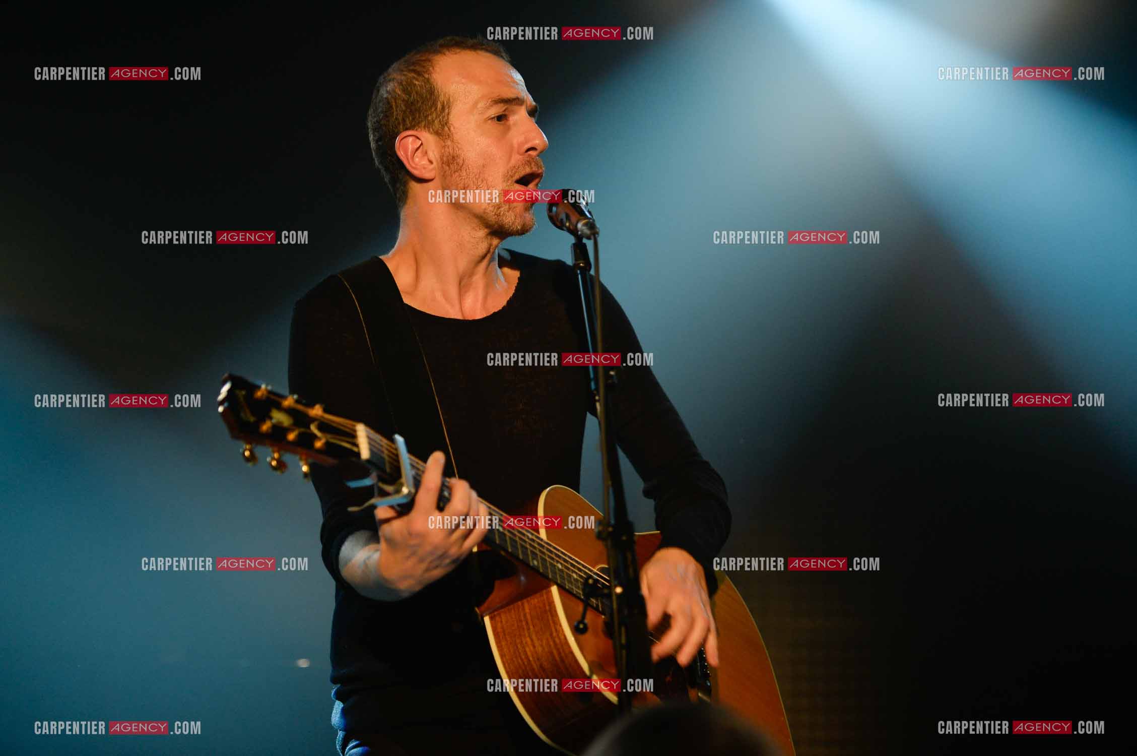 Le chanteur Calogero Maurici, dit Calogero lors d'un concert privé au club K a Reims. ( Exclusif )