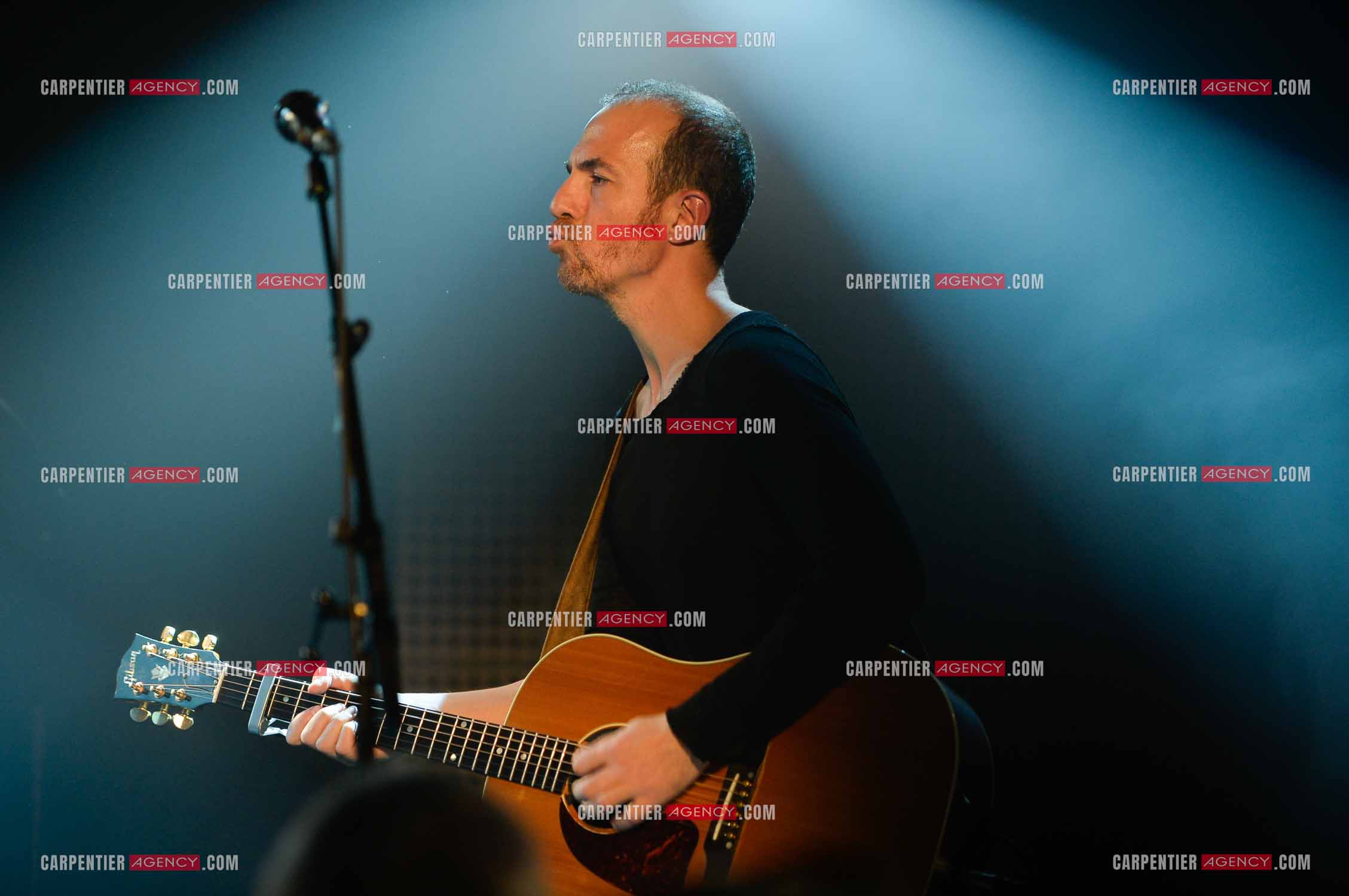 Le chanteur Calogero Maurici, dit Calogero lors d'un concert privé au club K a Reims. ( Exclusif )