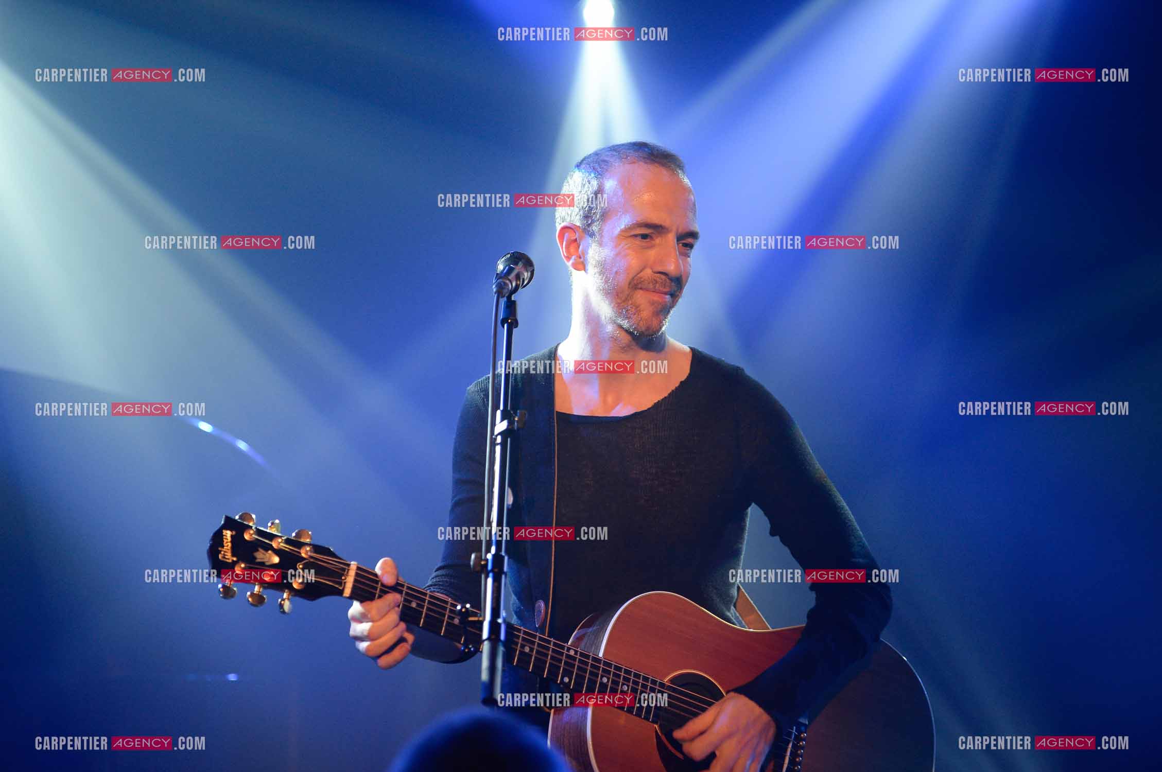 Le chanteur Calogero Maurici, dit Calogero lors d'un concert privé au club K a Reims. ( Exclusif )