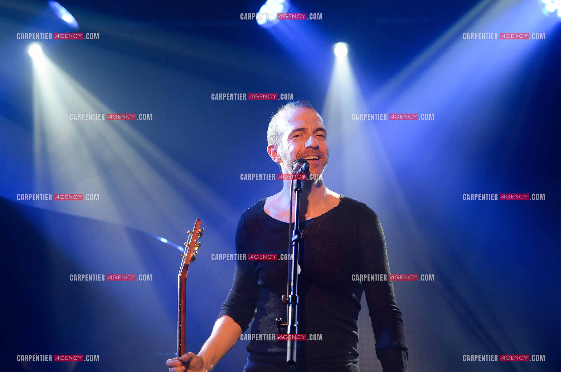 Le chanteur Calogero Maurici, dit Calogero lors d'un concert privé au club K a Reims. ( Exclusif )
