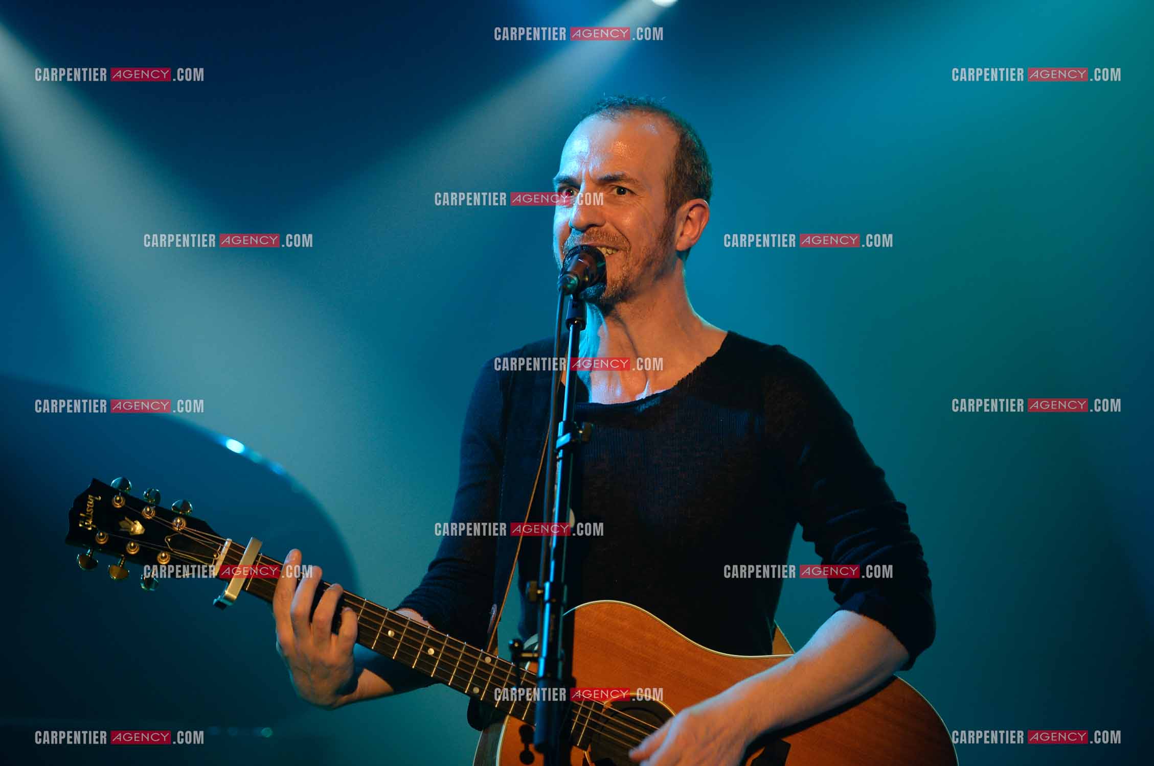Le chanteur Calogero Maurici, dit Calogero lors d'un concert privé au club K a Reims. ( Exclusif )
