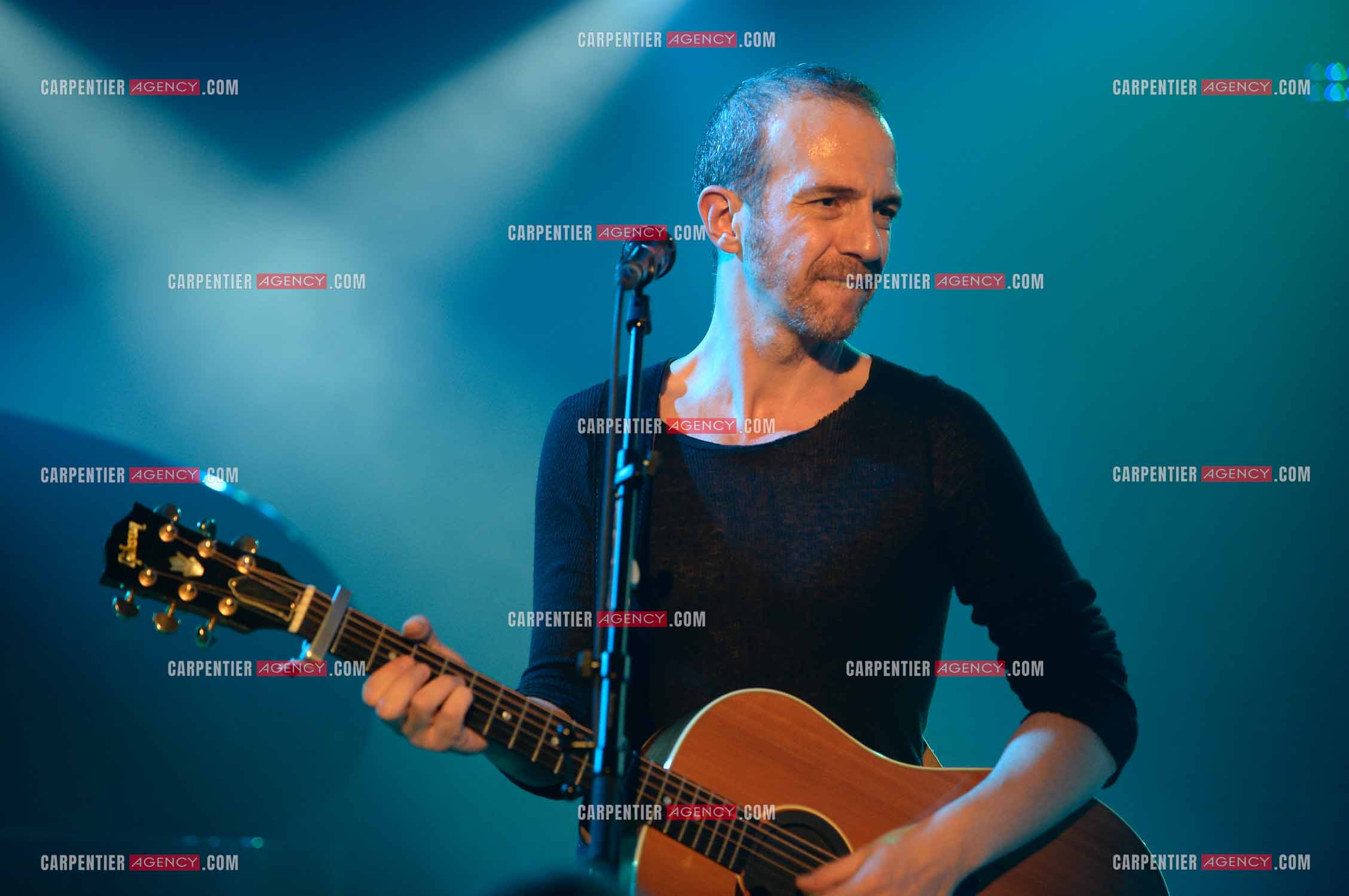 Le chanteur Calogero Maurici, dit Calogero lors d'un concert privé au club K a Reims. ( Exclusif )
