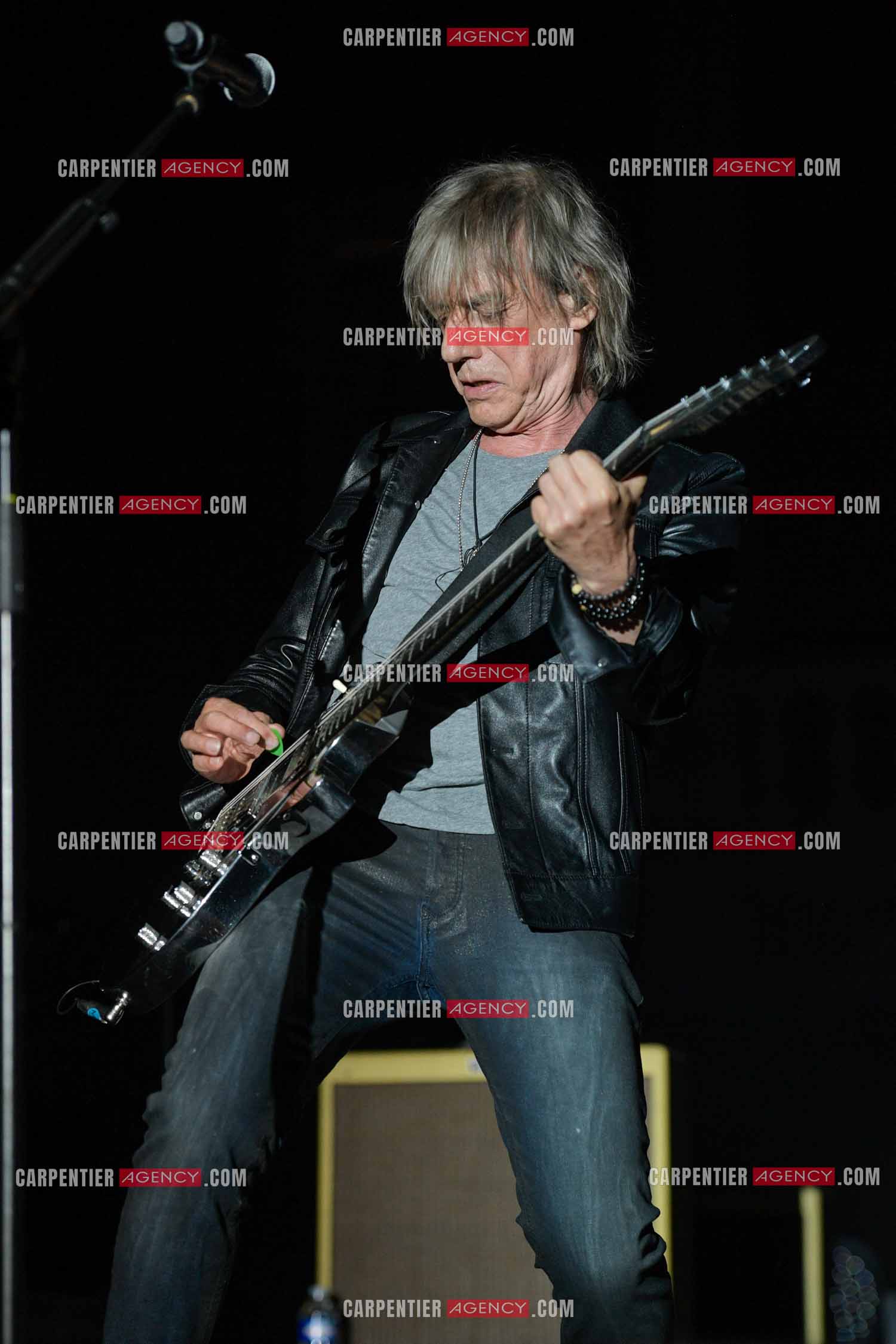 Le chanteur Jean-Louis Aubert  en concert pour le festival du château de Solliès-Pont en 2021.   ( Exclusif )