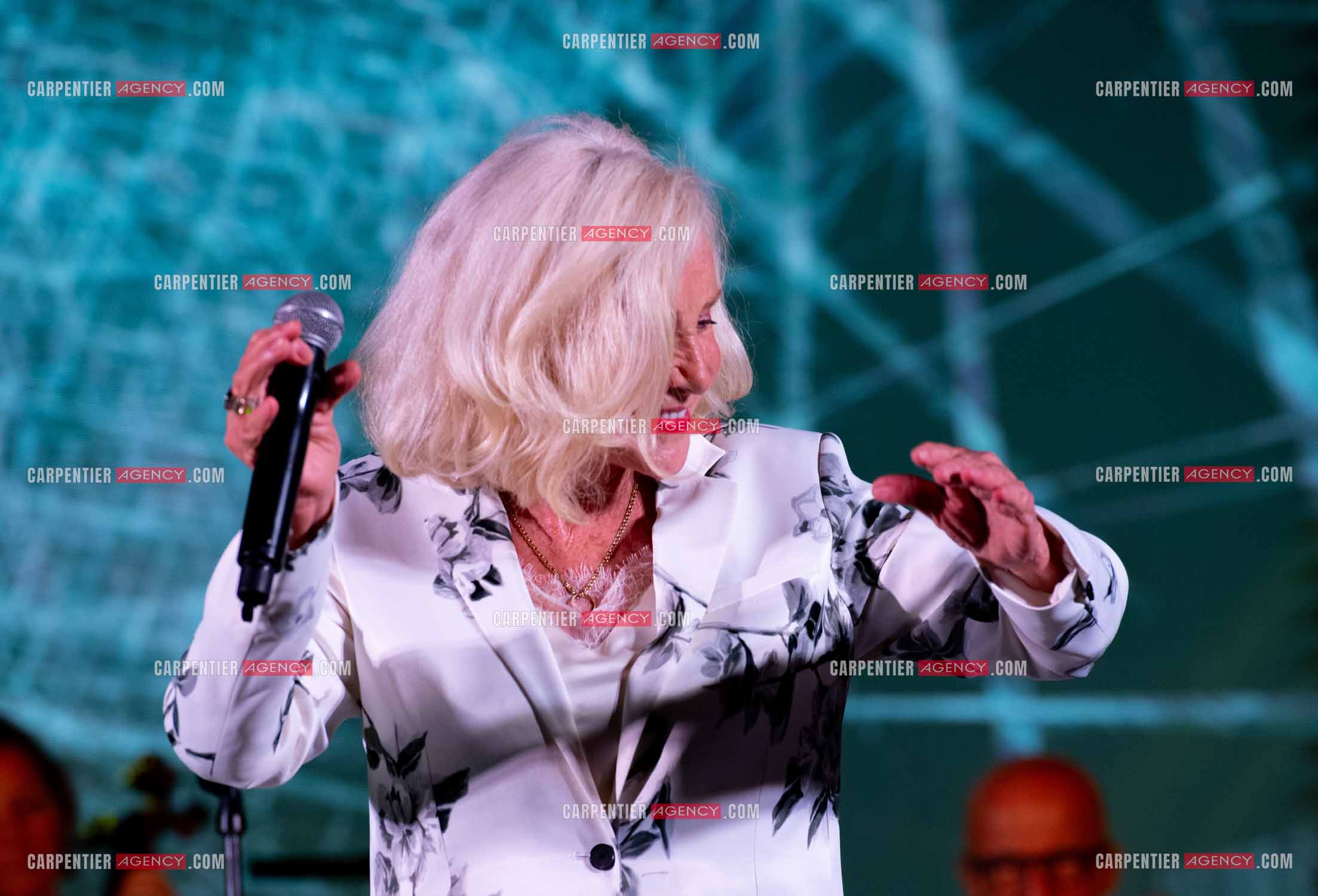 La chanteuse Michèle Torr en concert au plan d'Orgon le 19 août 2023. ( Exclusif )
