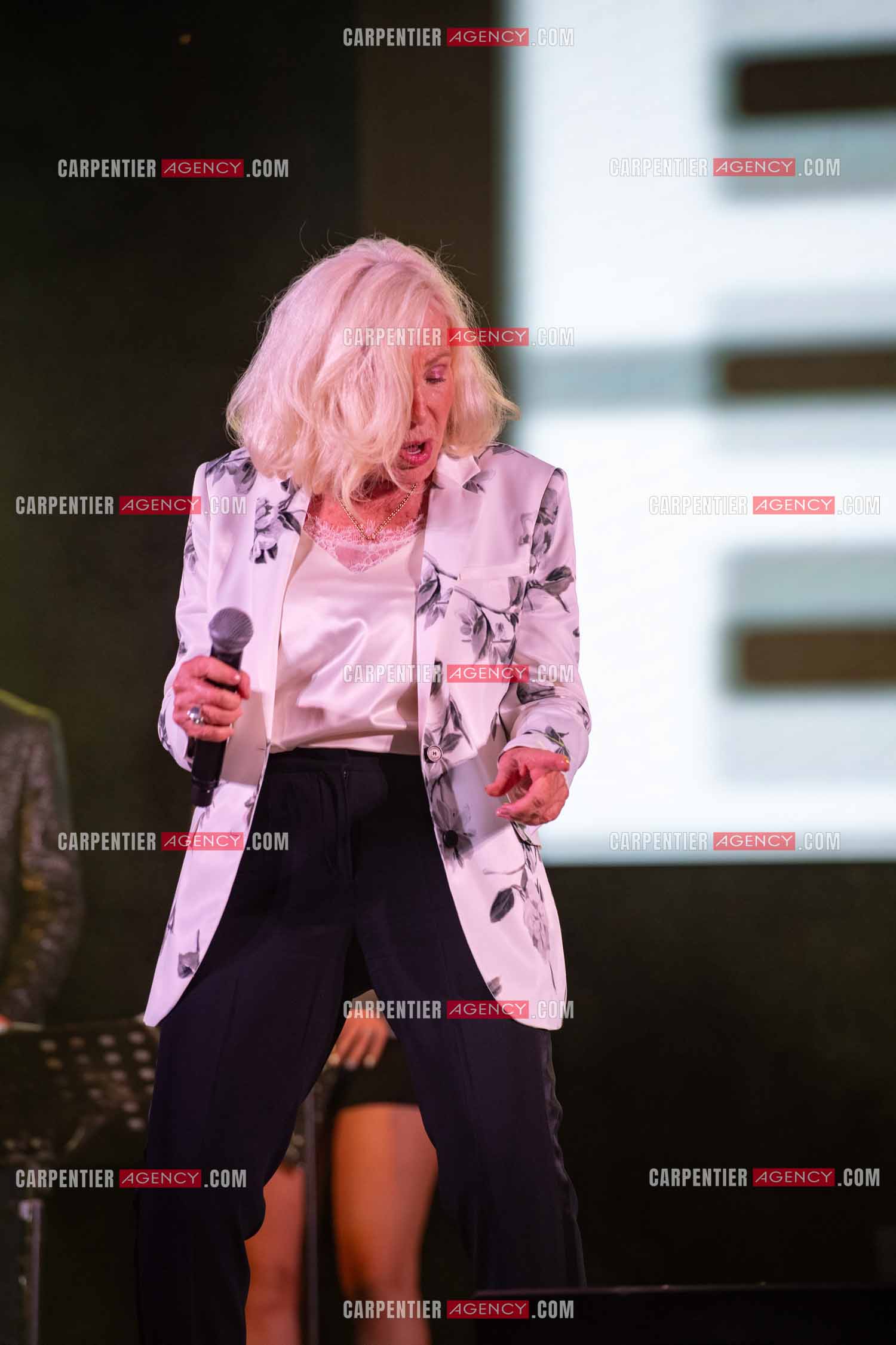 La chanteuse Michèle Torr en concert au plan d'Orgon le 19 août 2023. ( Exclusif )